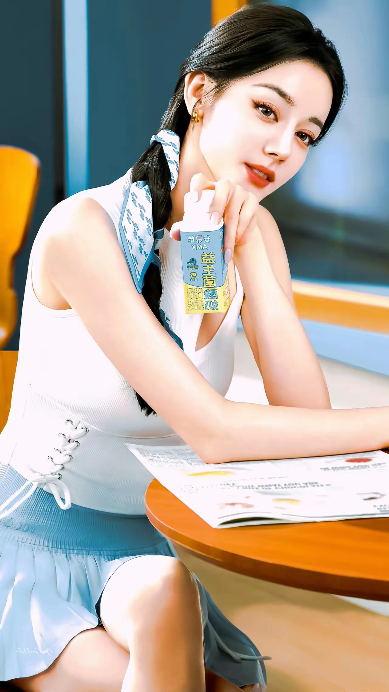 迪丽热巴青春活力写真插图2