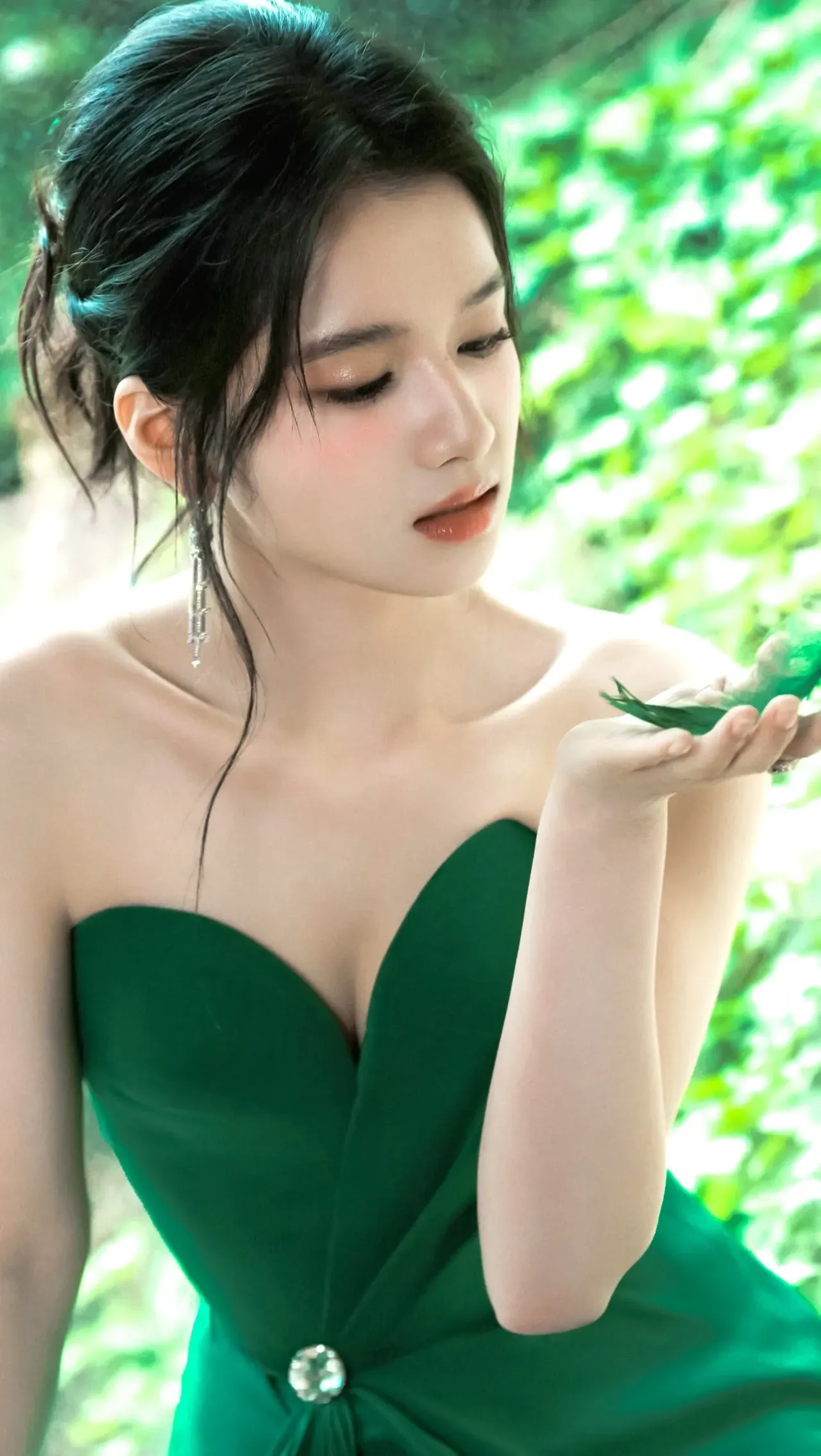 张婧仪春日写真插图3