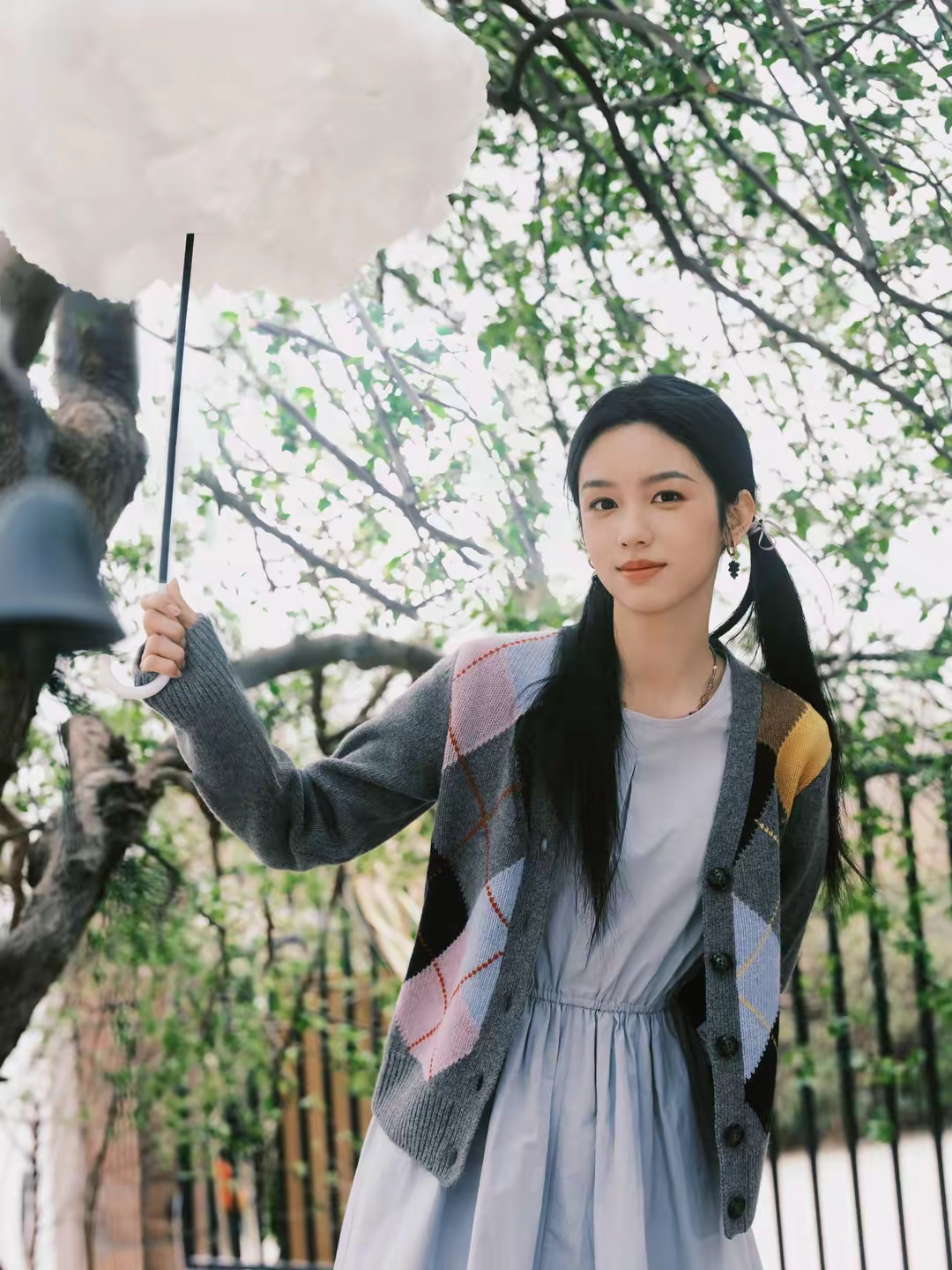 周也青春写真插图5