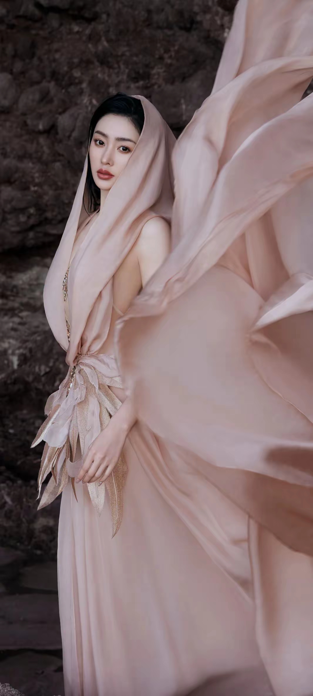 张天爱性感写真壁纸插图1