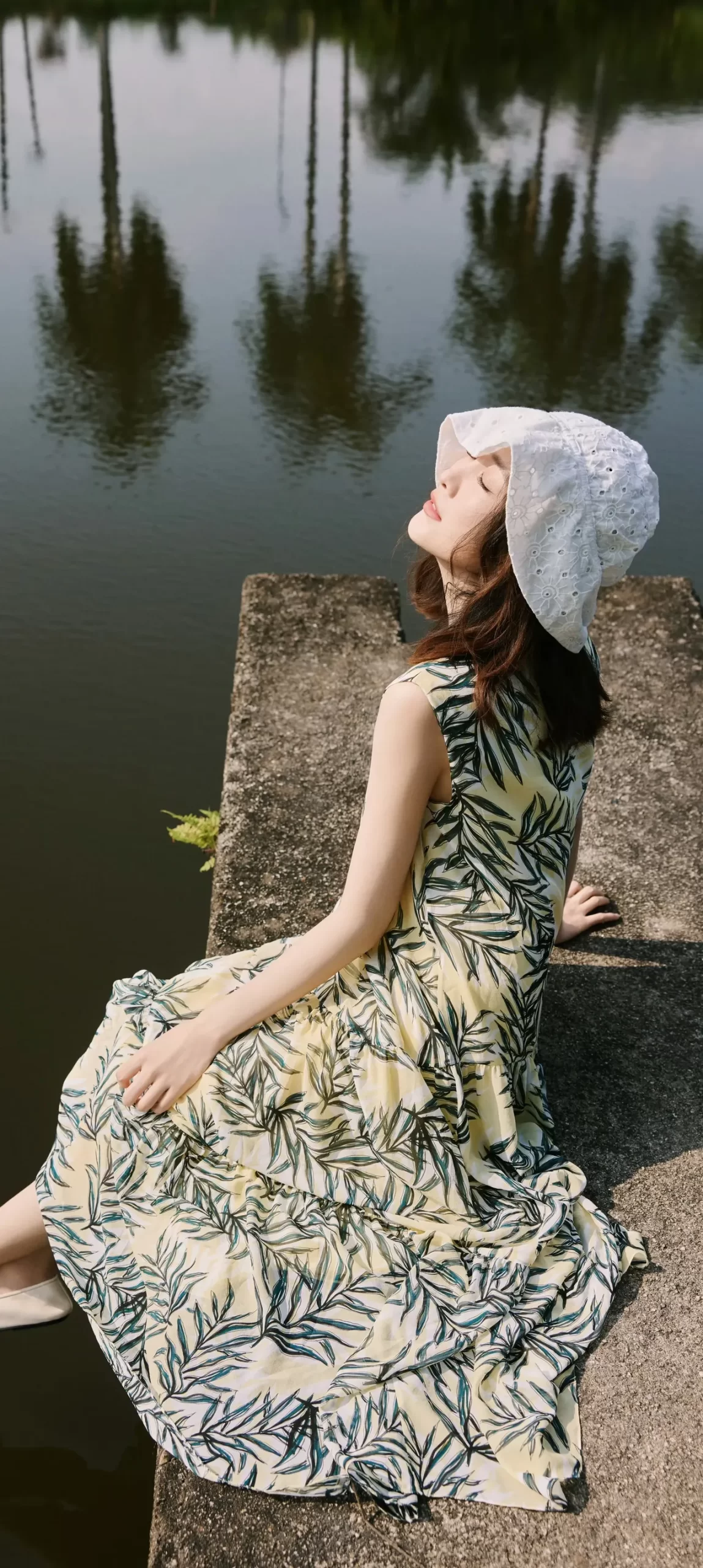 王鸥夏日写真壁纸插图6