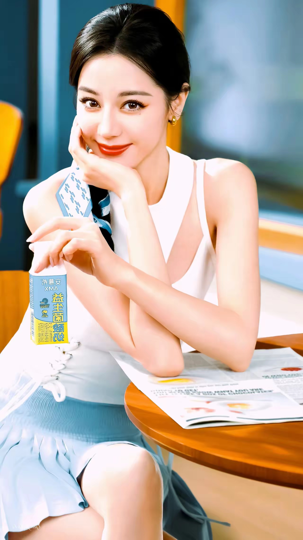 迪丽热巴青春活力写真插图1
