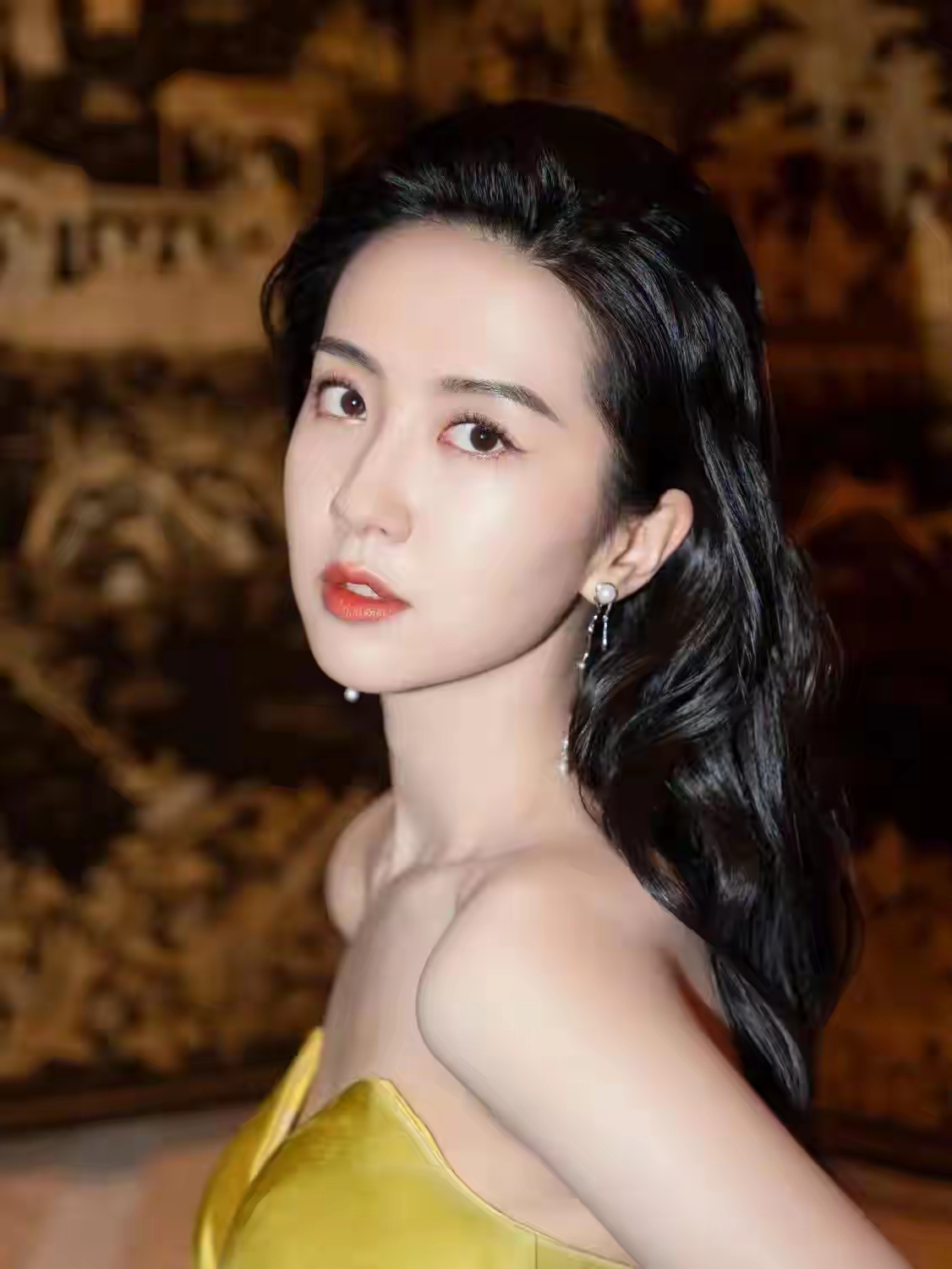 王梓薇写真插图