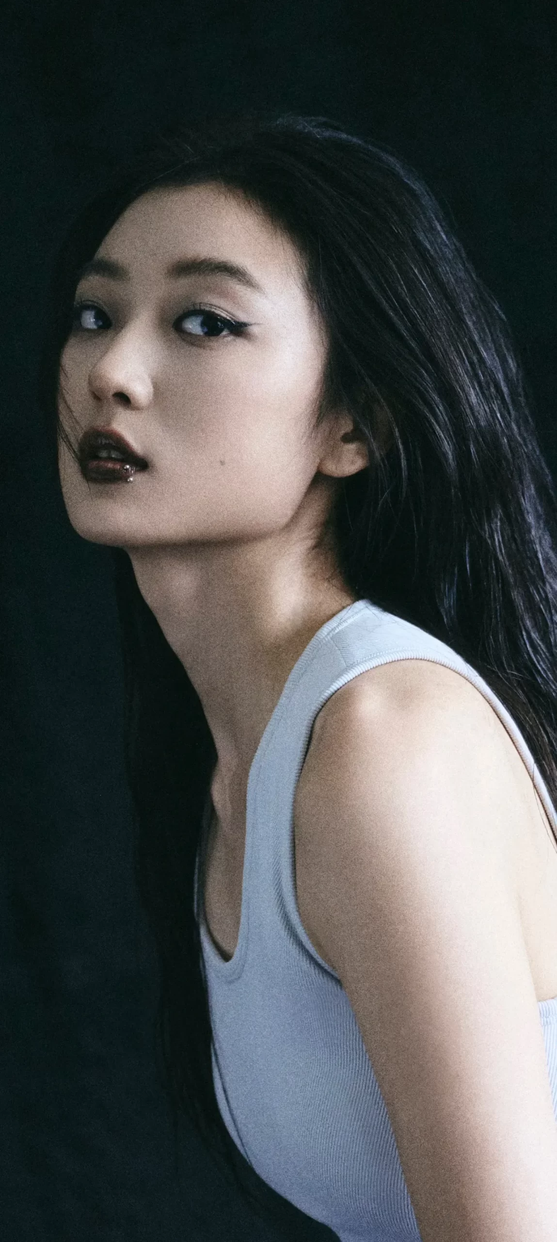 孙千黑暗系写真壁纸插图6