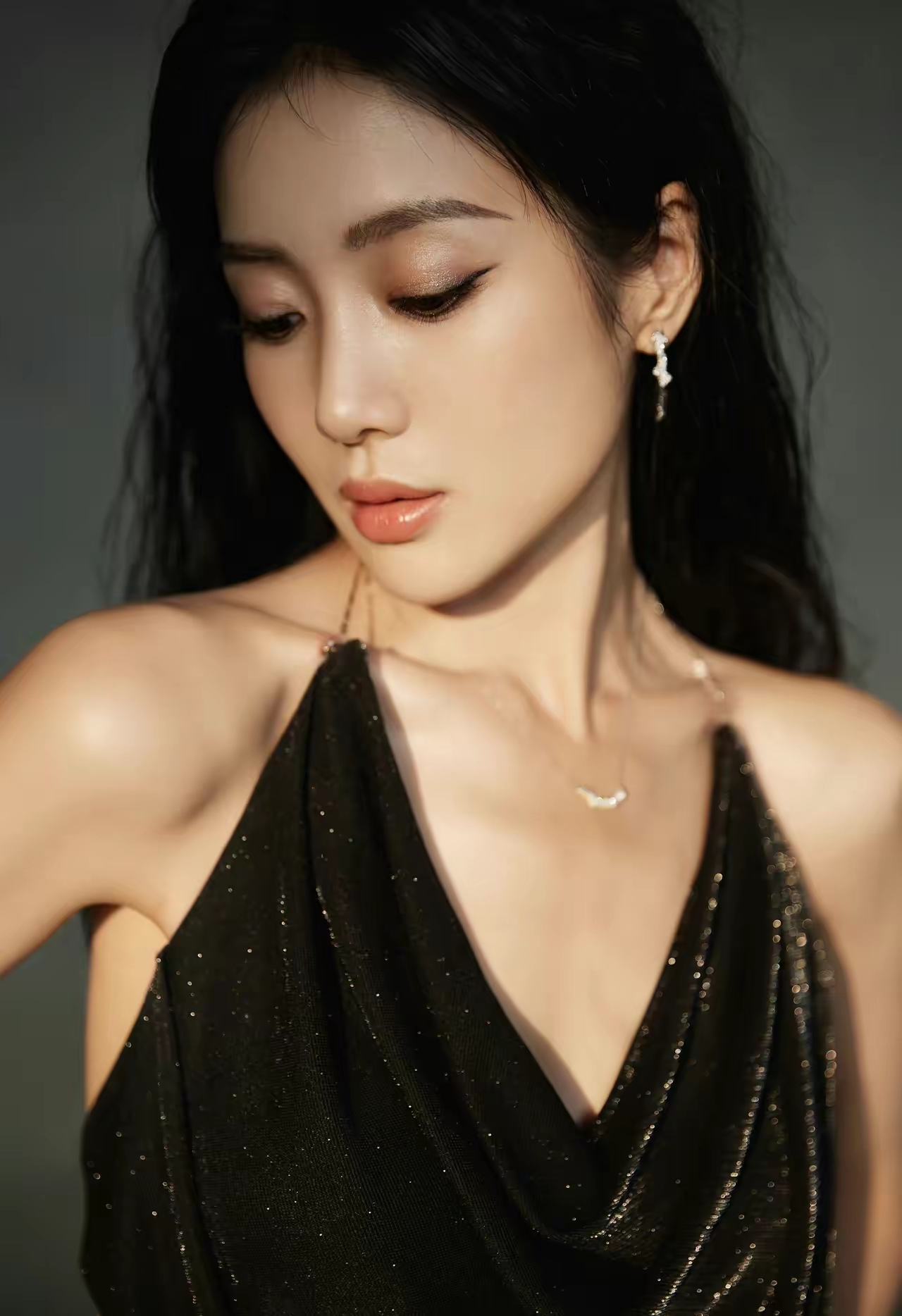 王梓薇写真插图