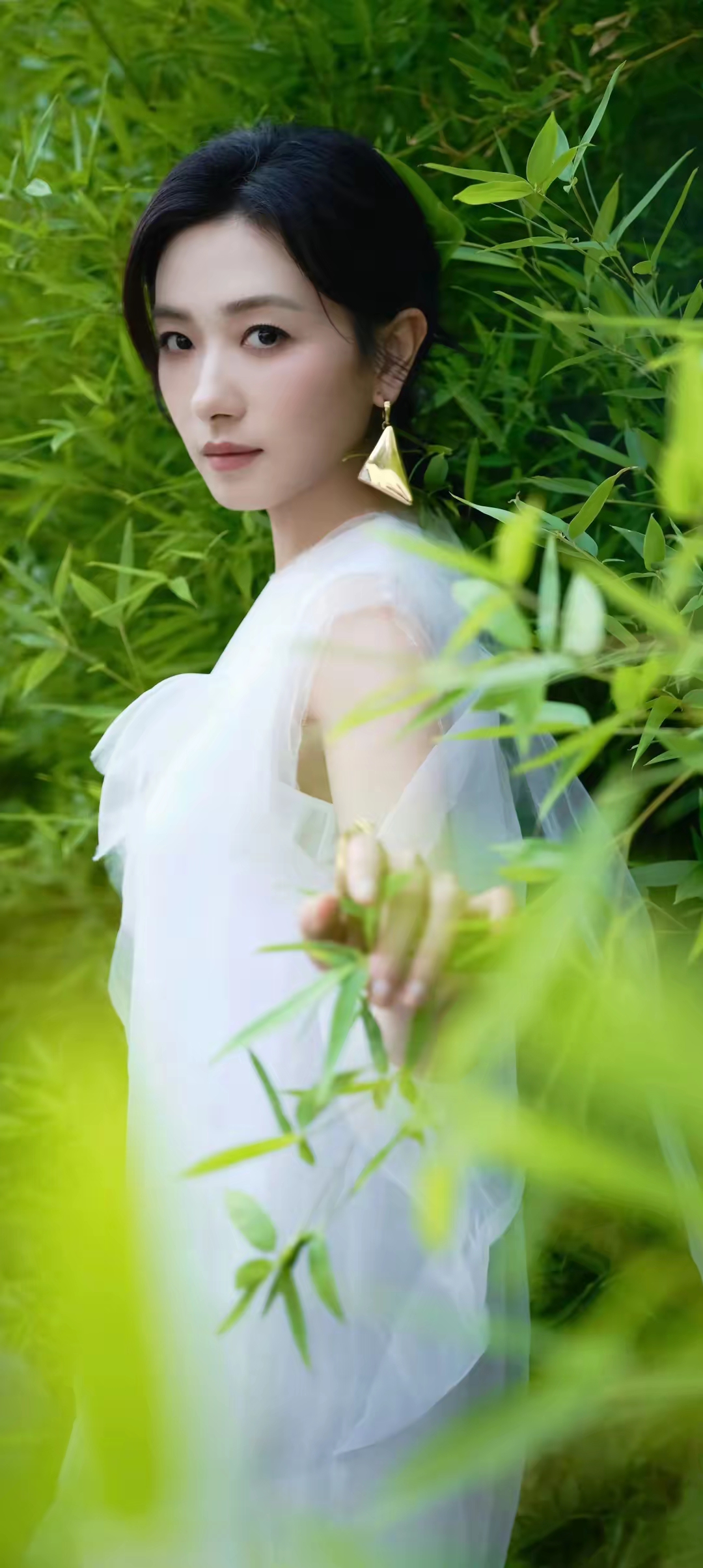 万茜成熟优雅写真插图6