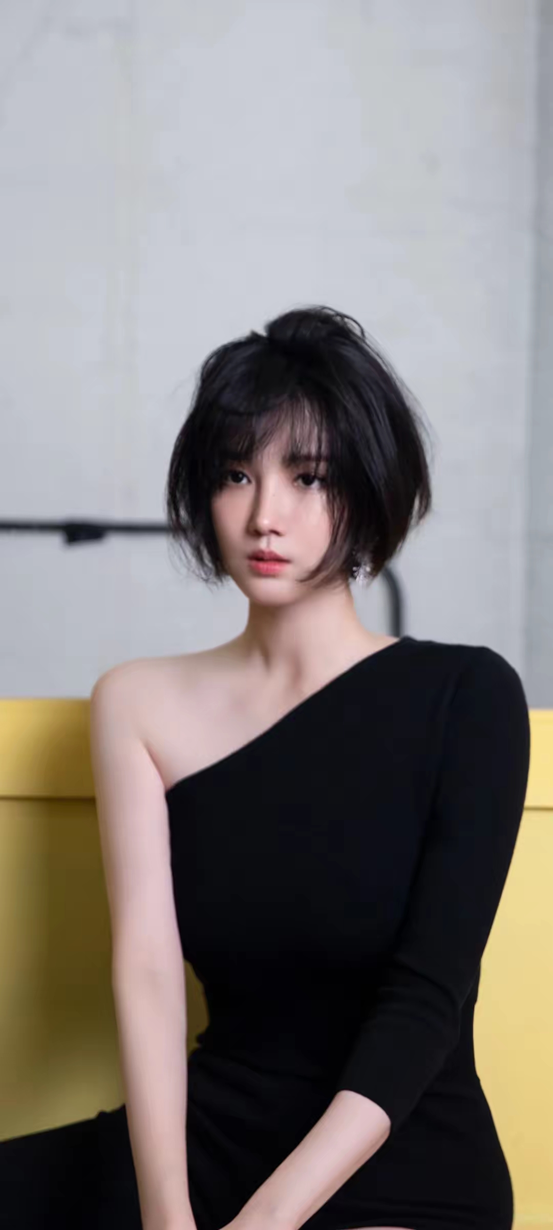 陈小纭优雅写真壁纸插图4