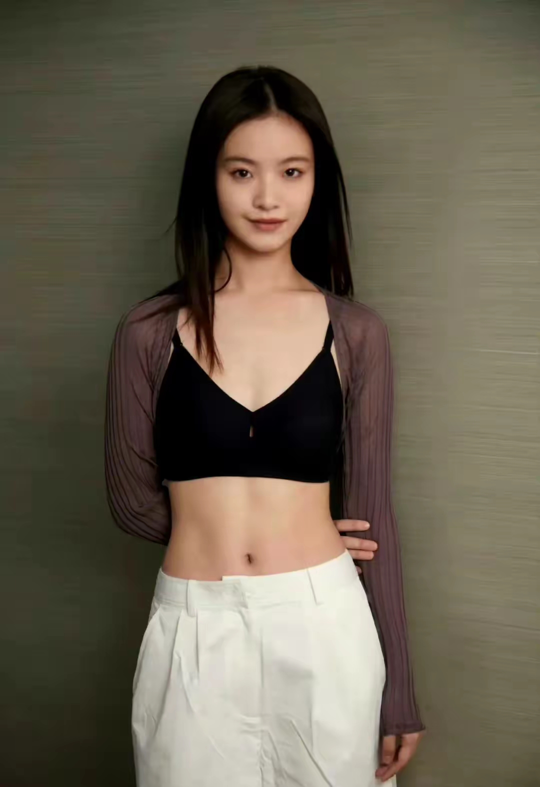 李庚希内衣写真插图