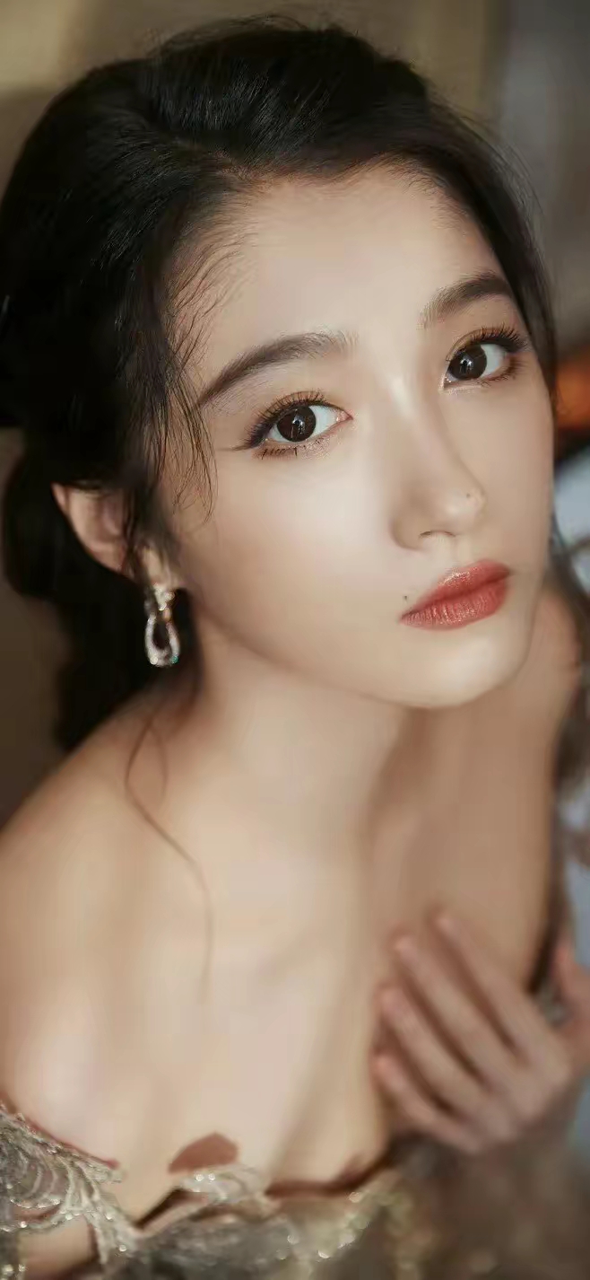 关晓彤写真插图4
