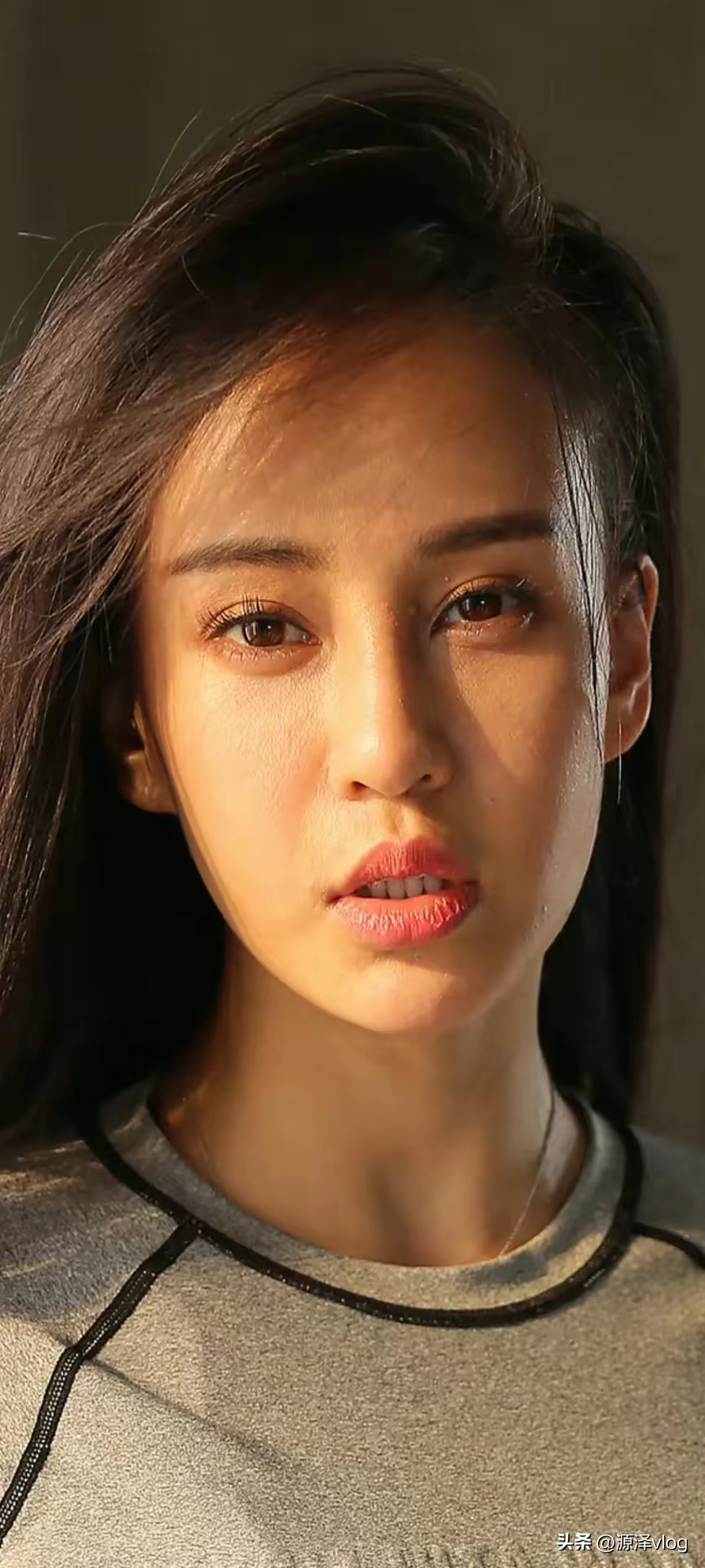 性感妩媚的母其弥雅插图2