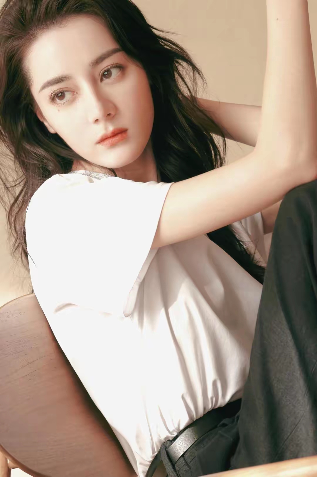 迪丽热巴写真插图8