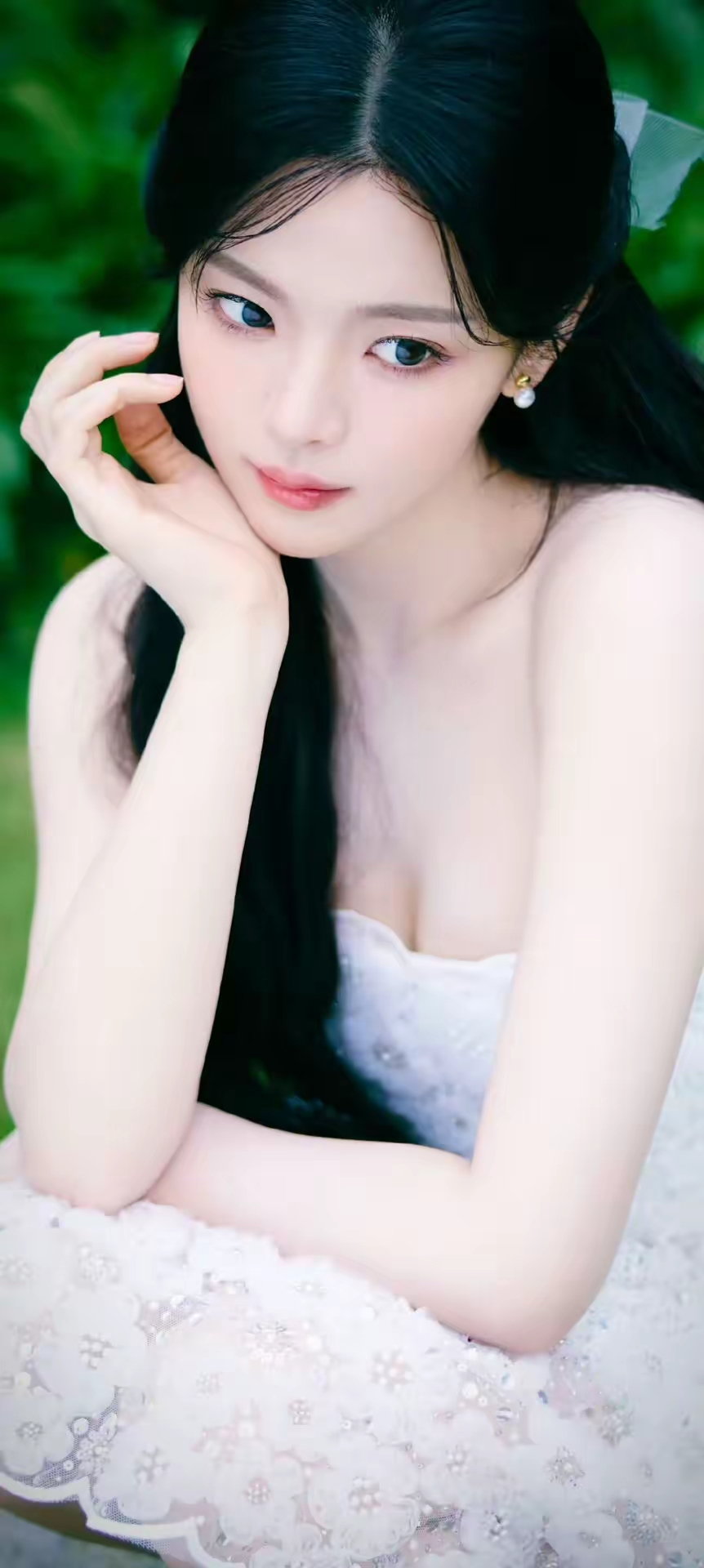 杨超越白裙写真插图6