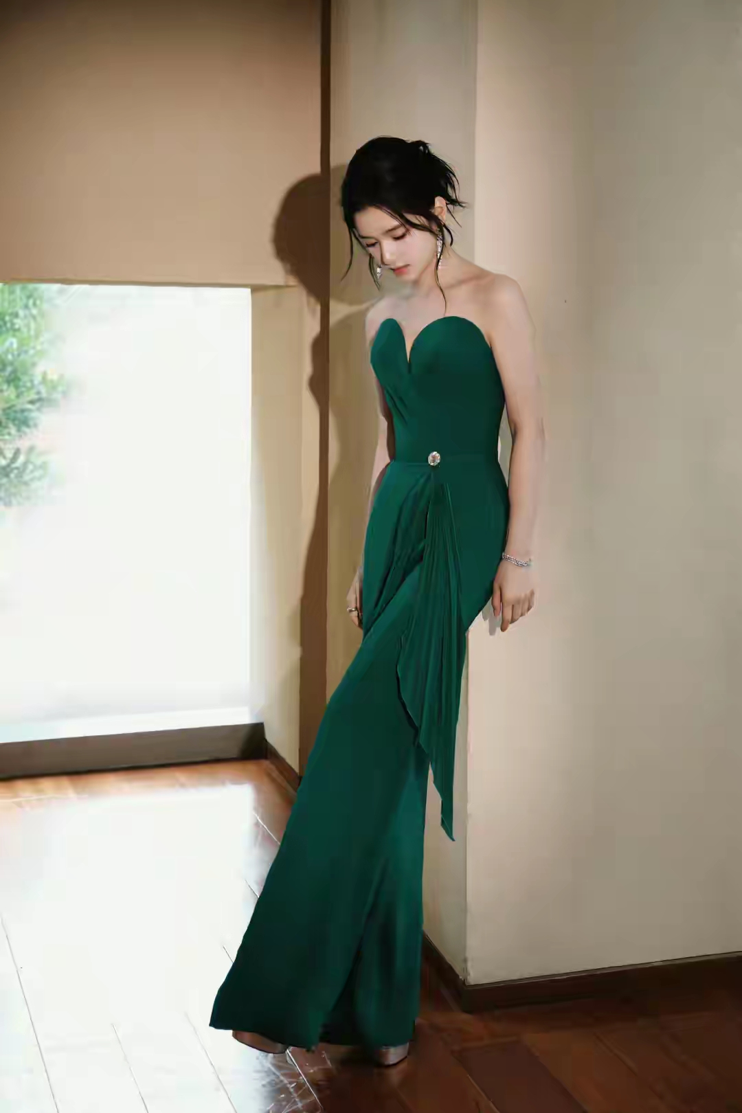 张婧仪写真插图2