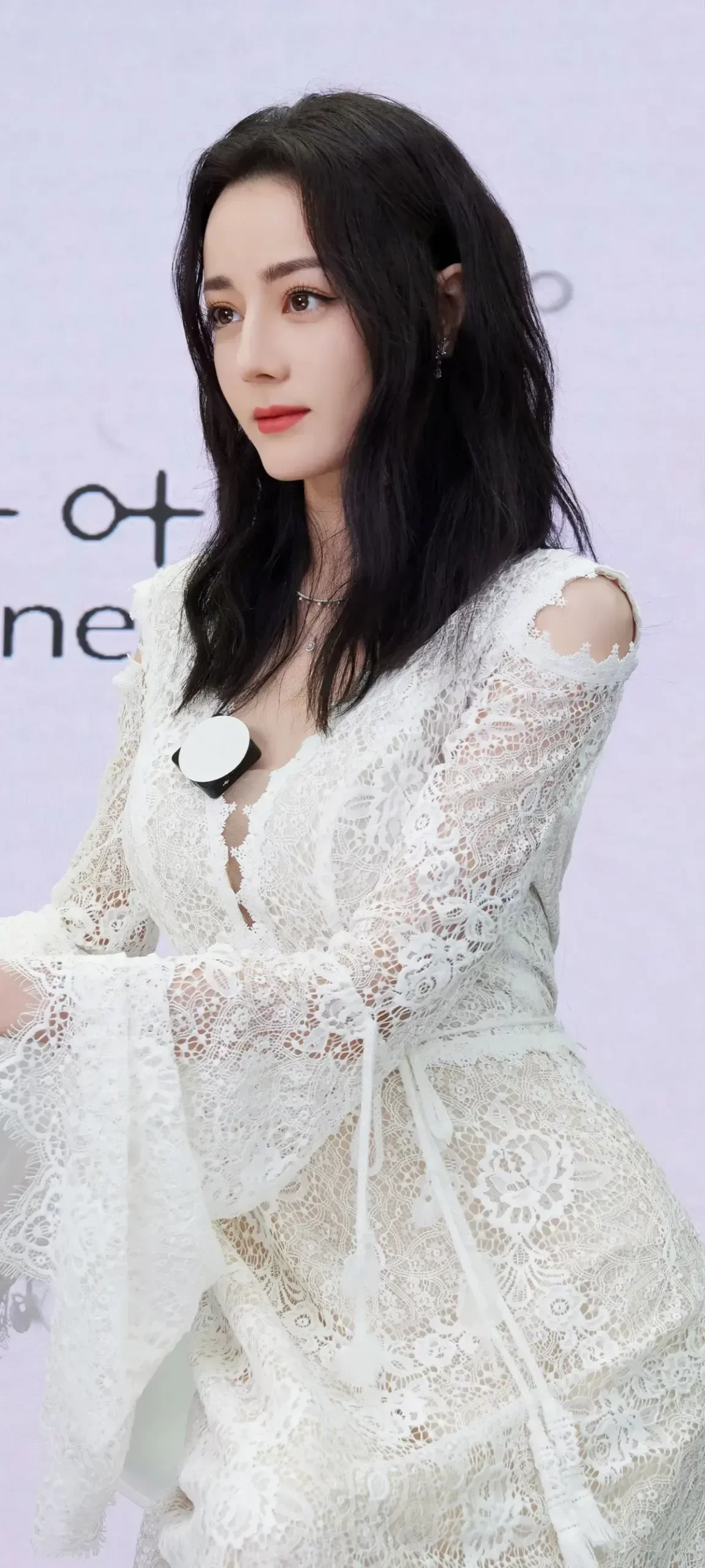 迪丽热巴写真插图2