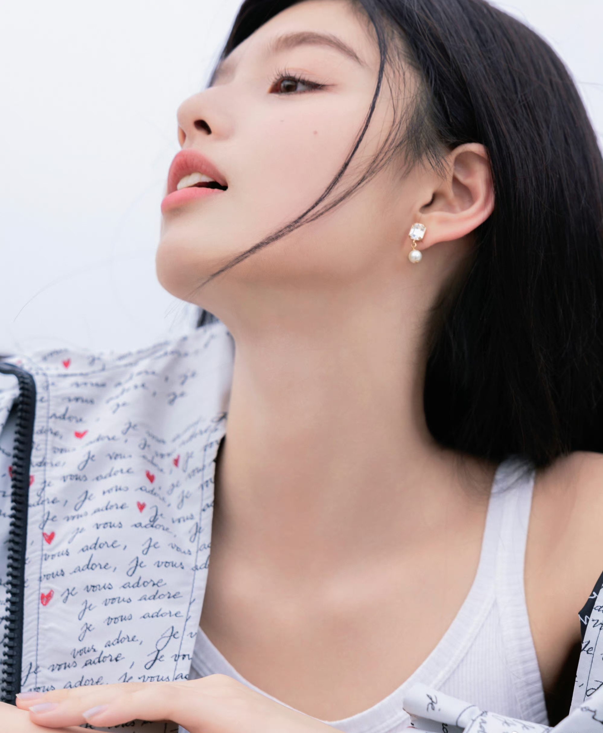 艾米飞扬的青春插图4