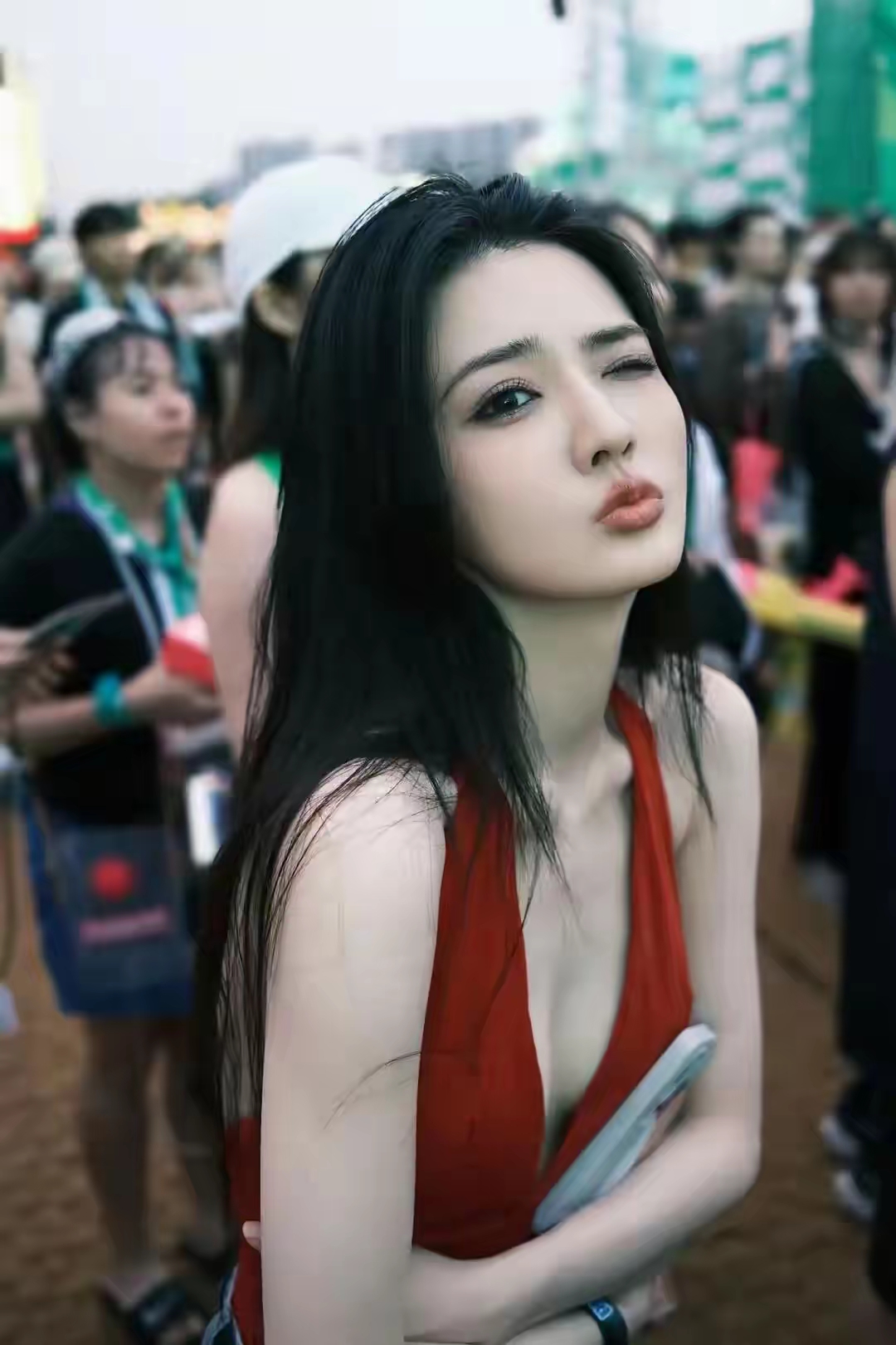徐璐深v写真插图