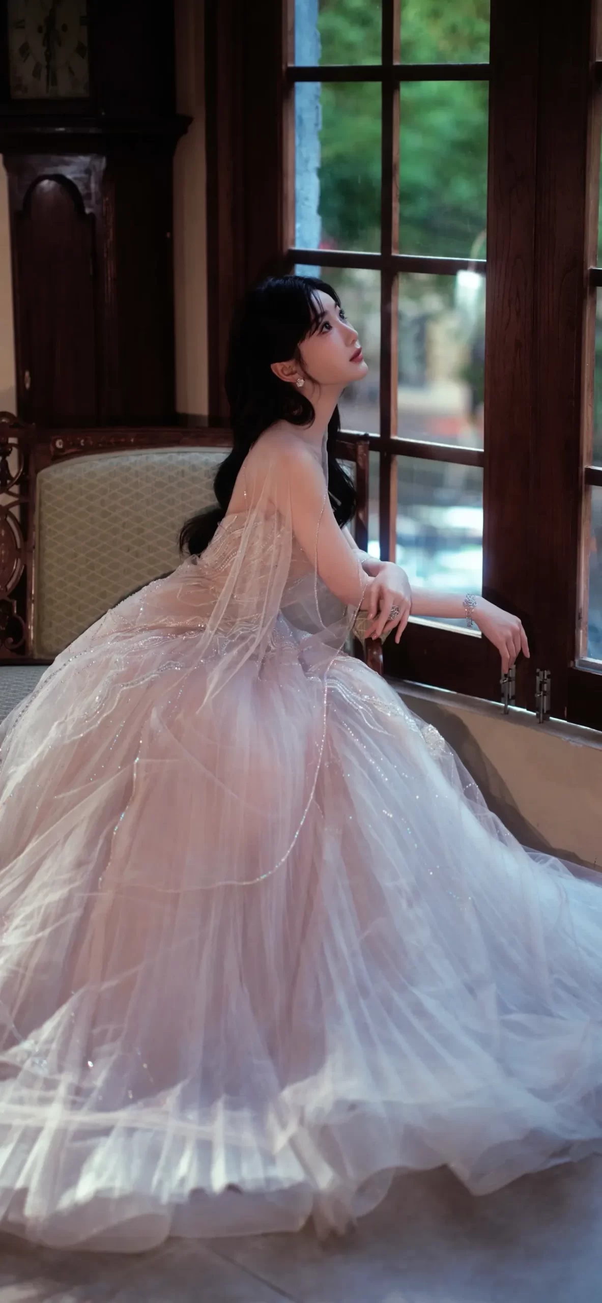 毛晓彤绝美写真插图3