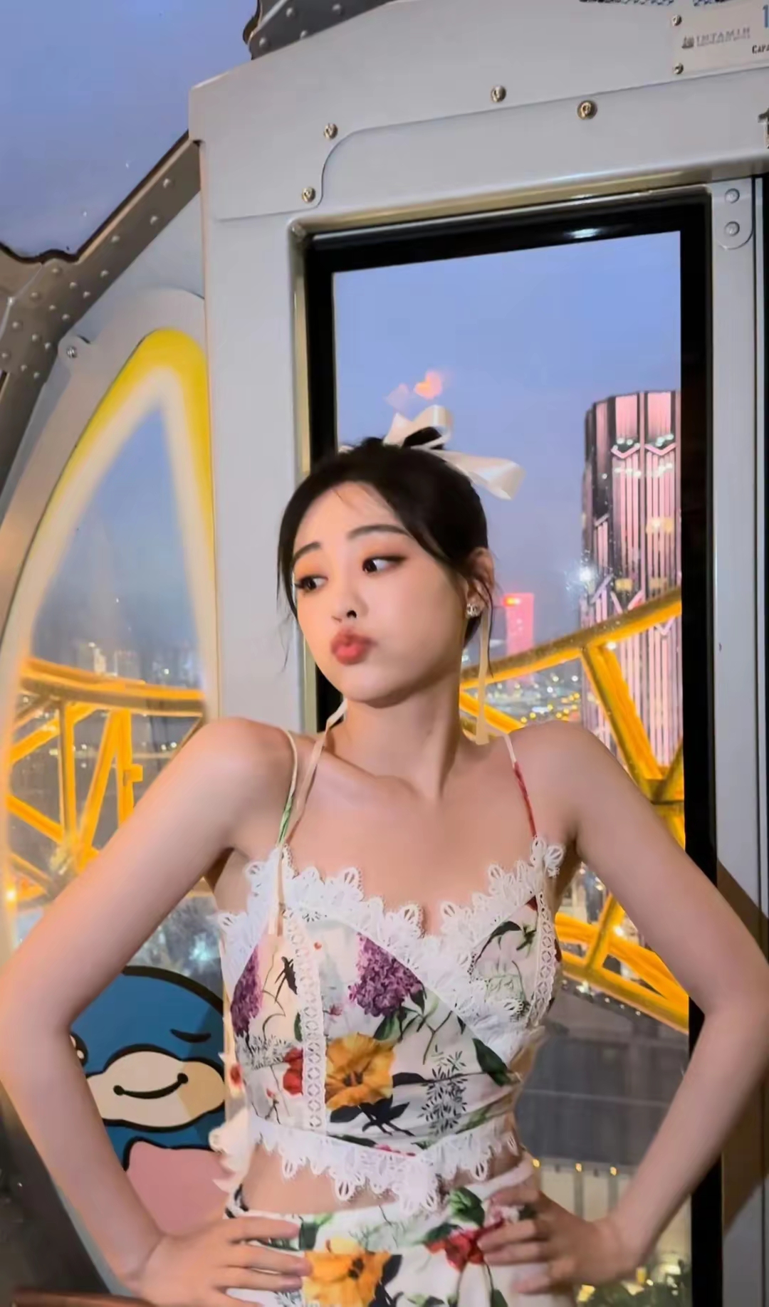 祝绪丹花裙子写真插图