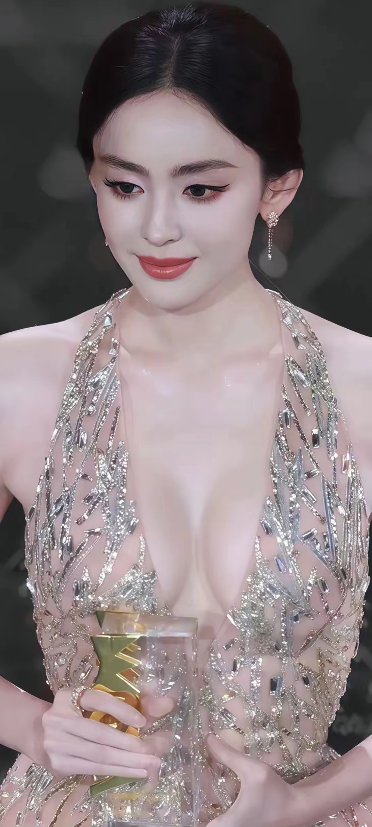 古力娜扎写真壁纸插图12