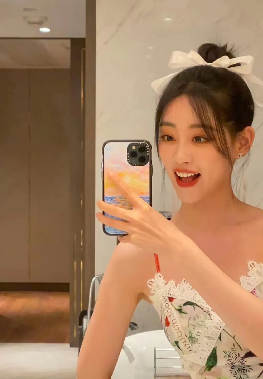 祝绪丹花裙子写真插图6