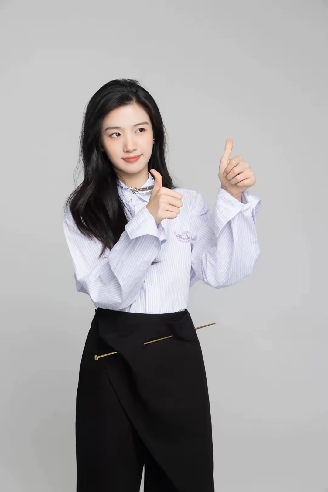 甜甜的卢昱晓插图2