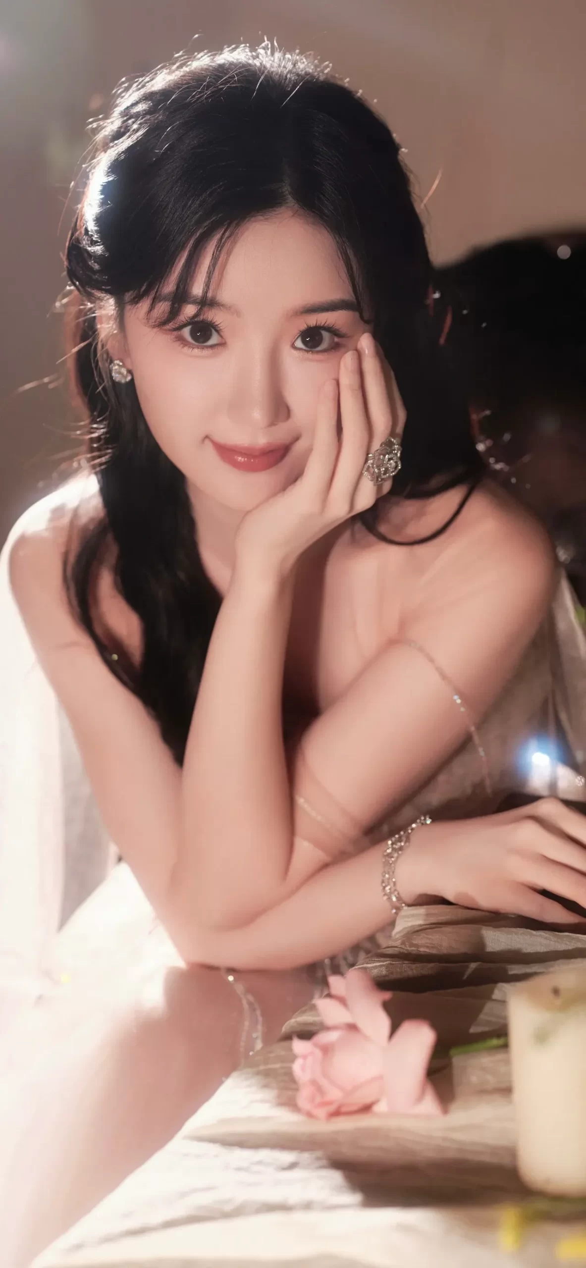 毛晓彤绝美写真插图1