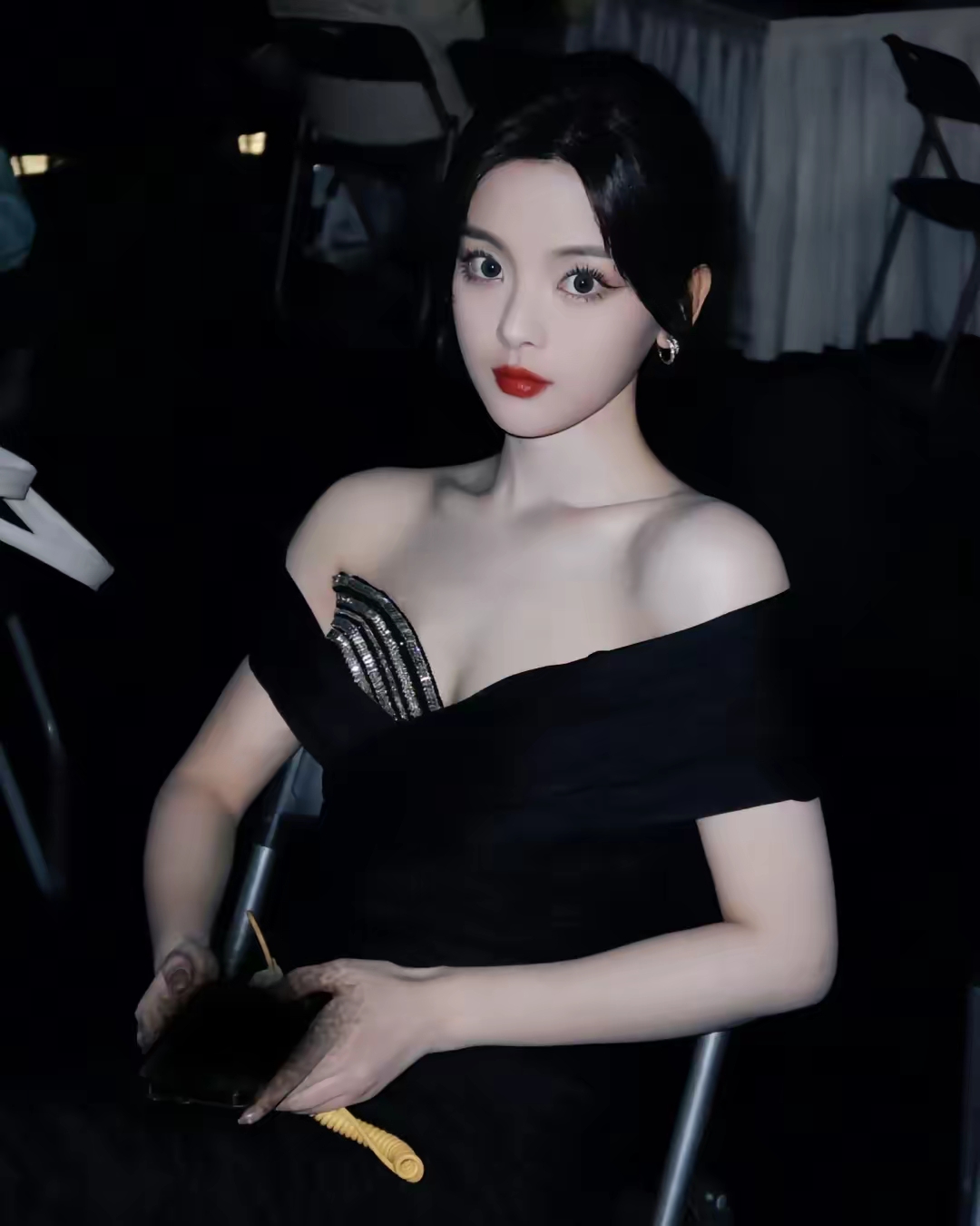 杨超越写真插图2