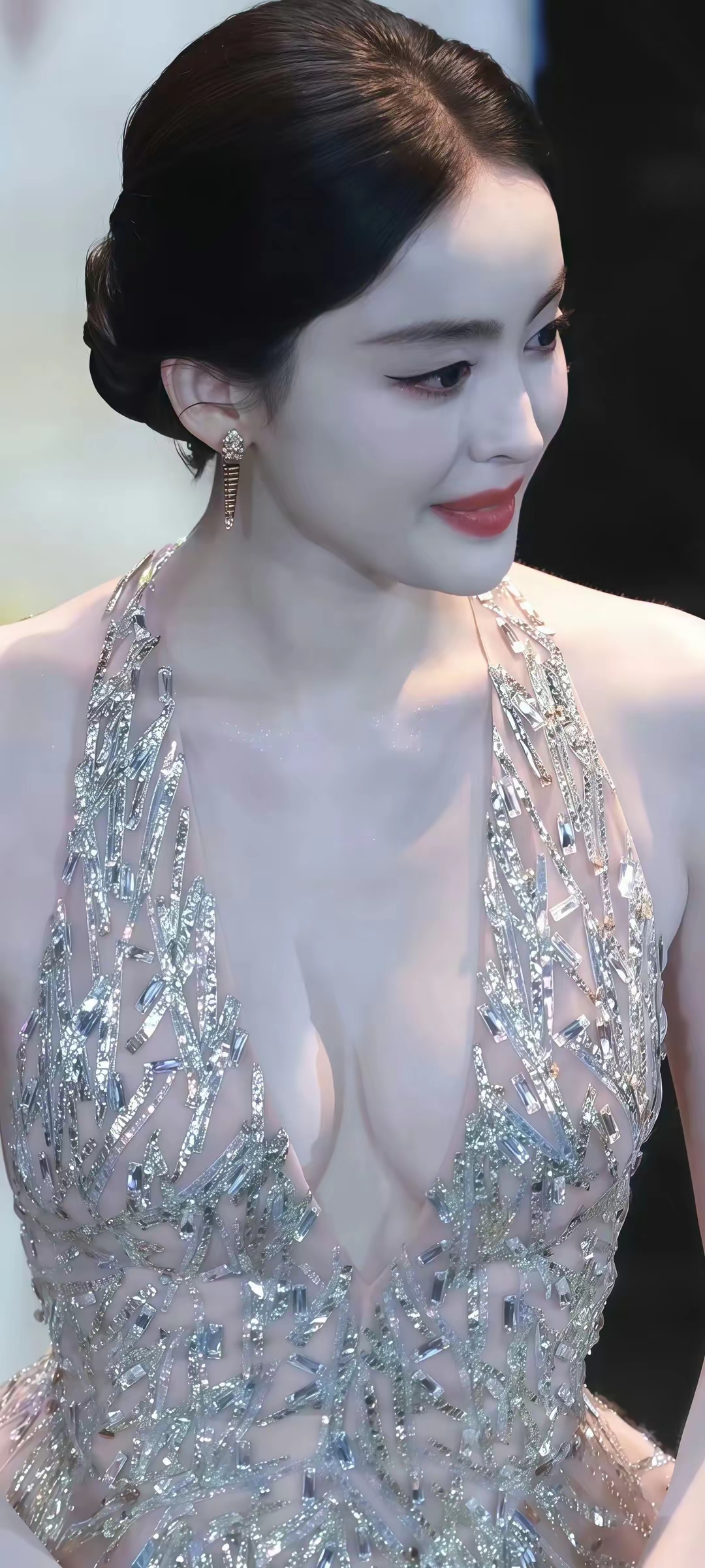 古力娜扎写真壁纸插图4