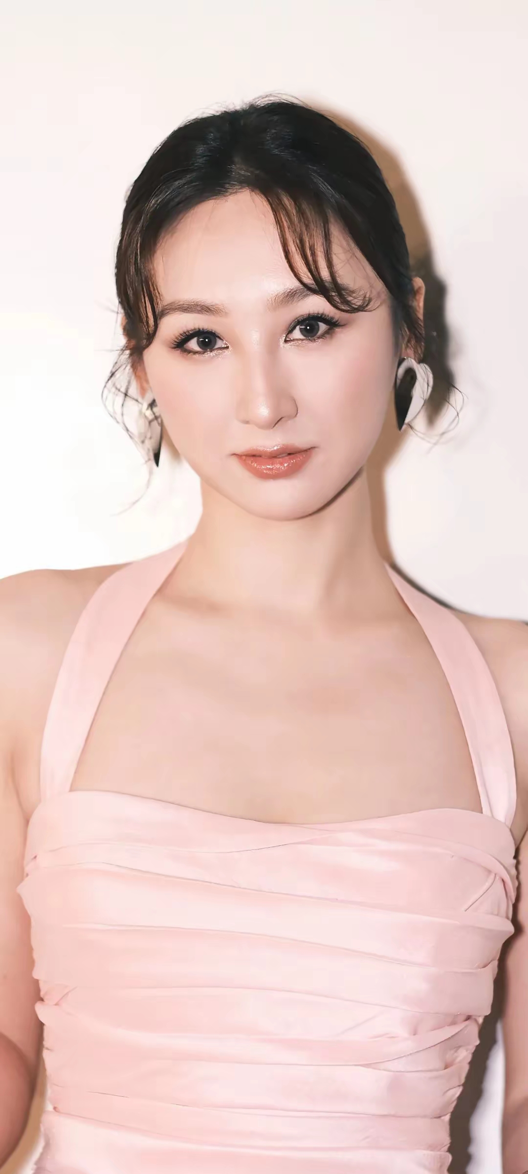 性感的高海宁插图