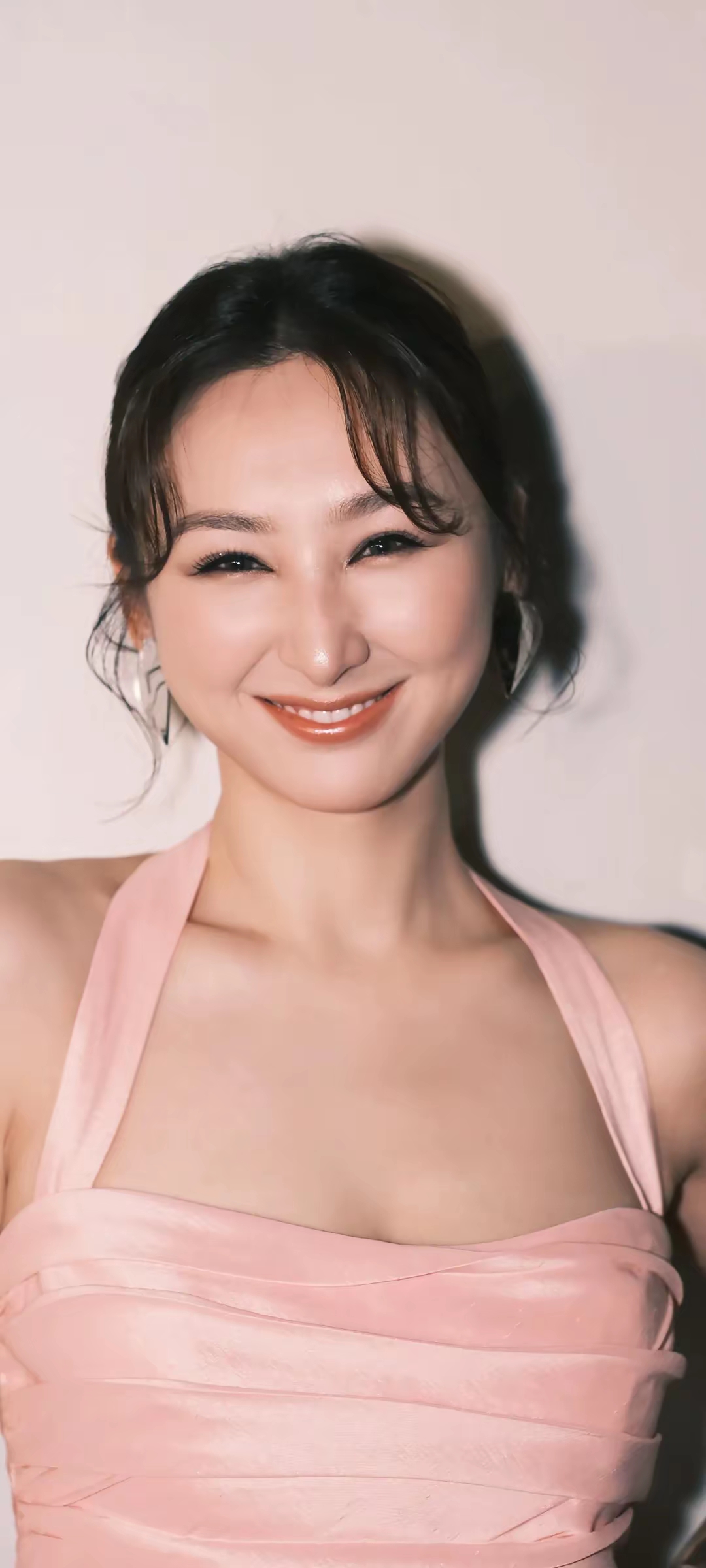 性感的高海宁插图4