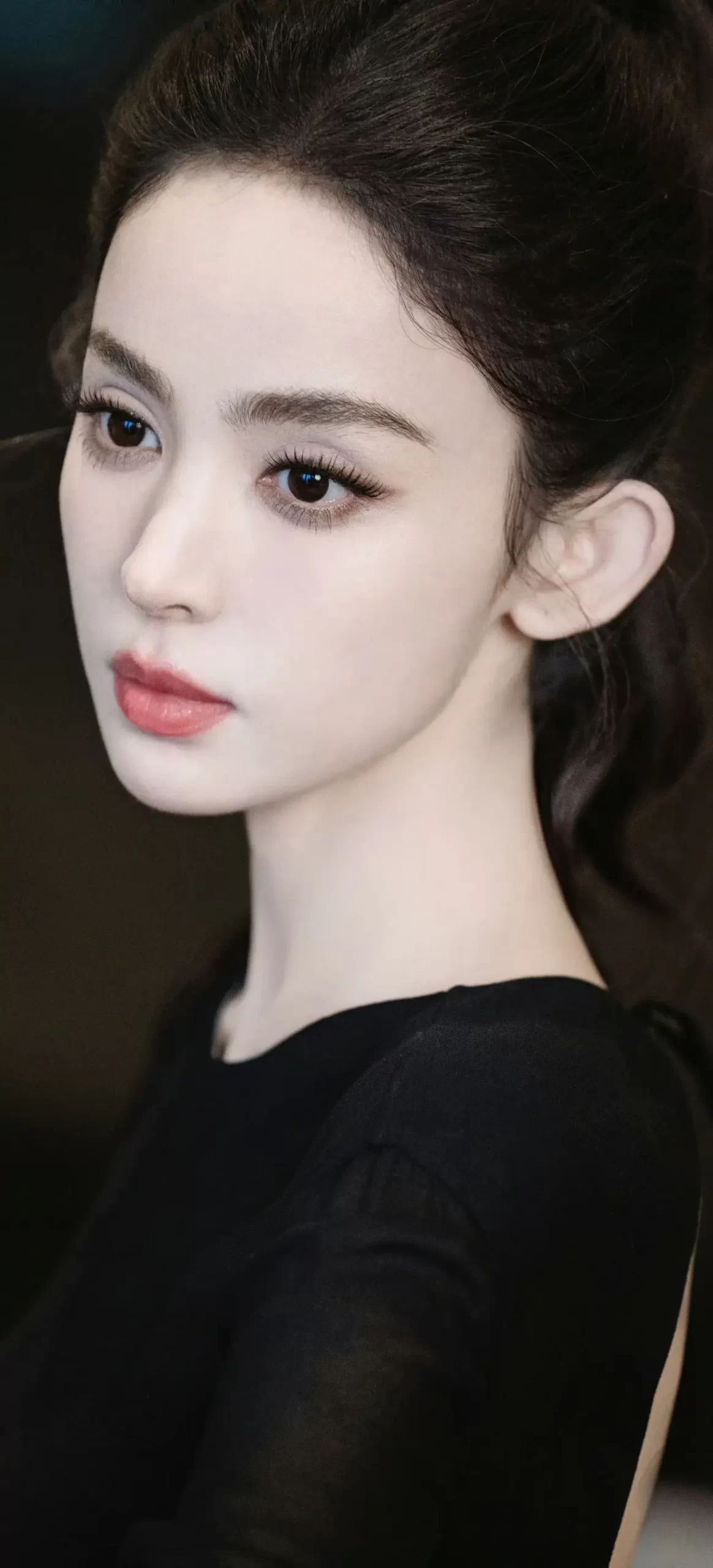 精致的古力娜扎插图2