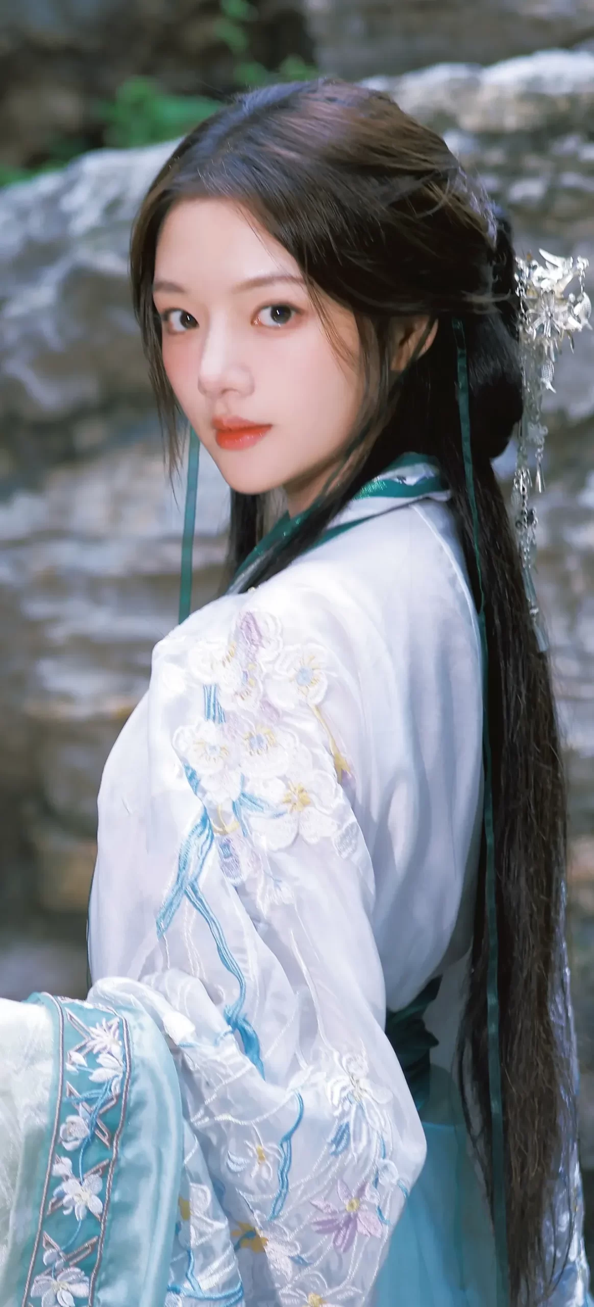 任敏古装写真插图4