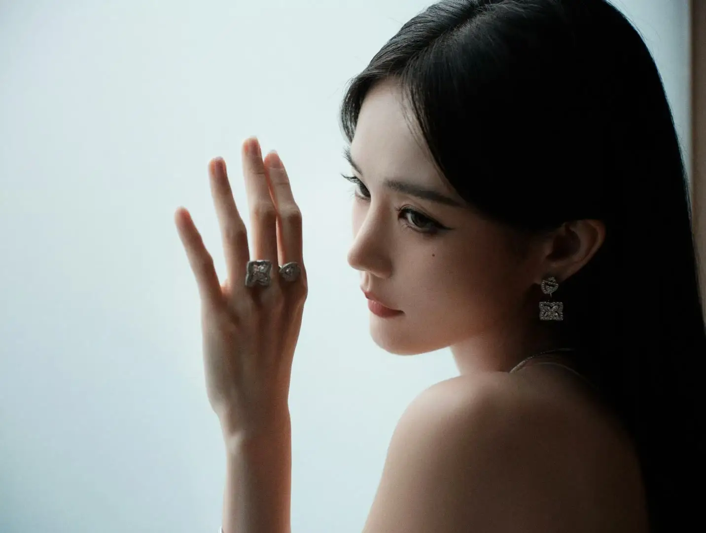李一桐写真插图23