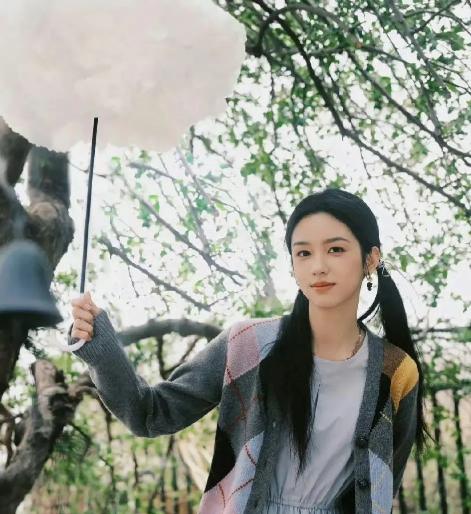 周也可爱写真插图2