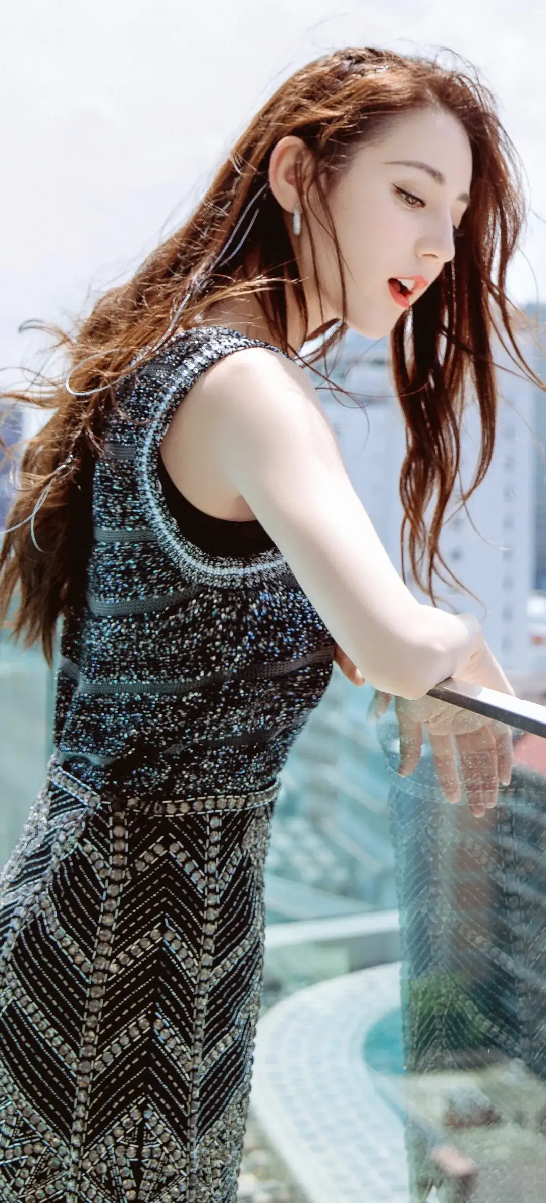 迪丽热巴写真插图6