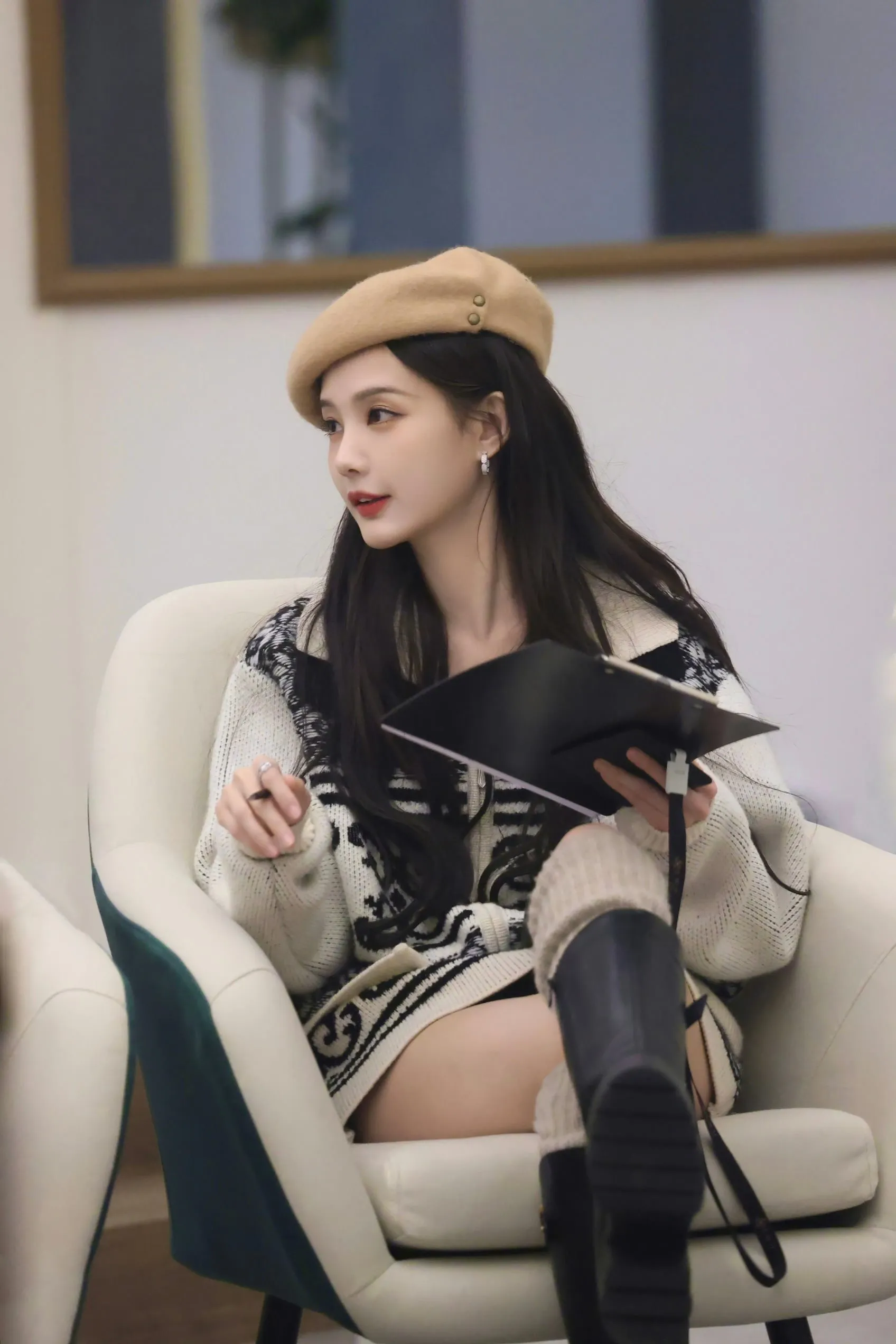 李一桐生活照插图3