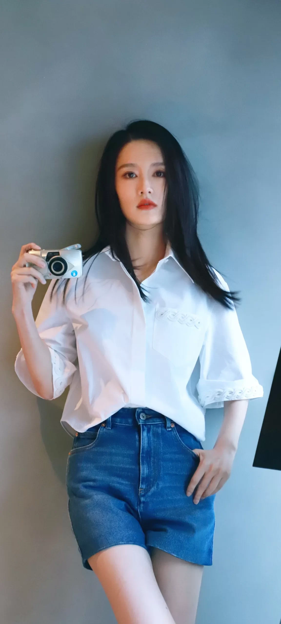 李沁高清写真壁纸插图2