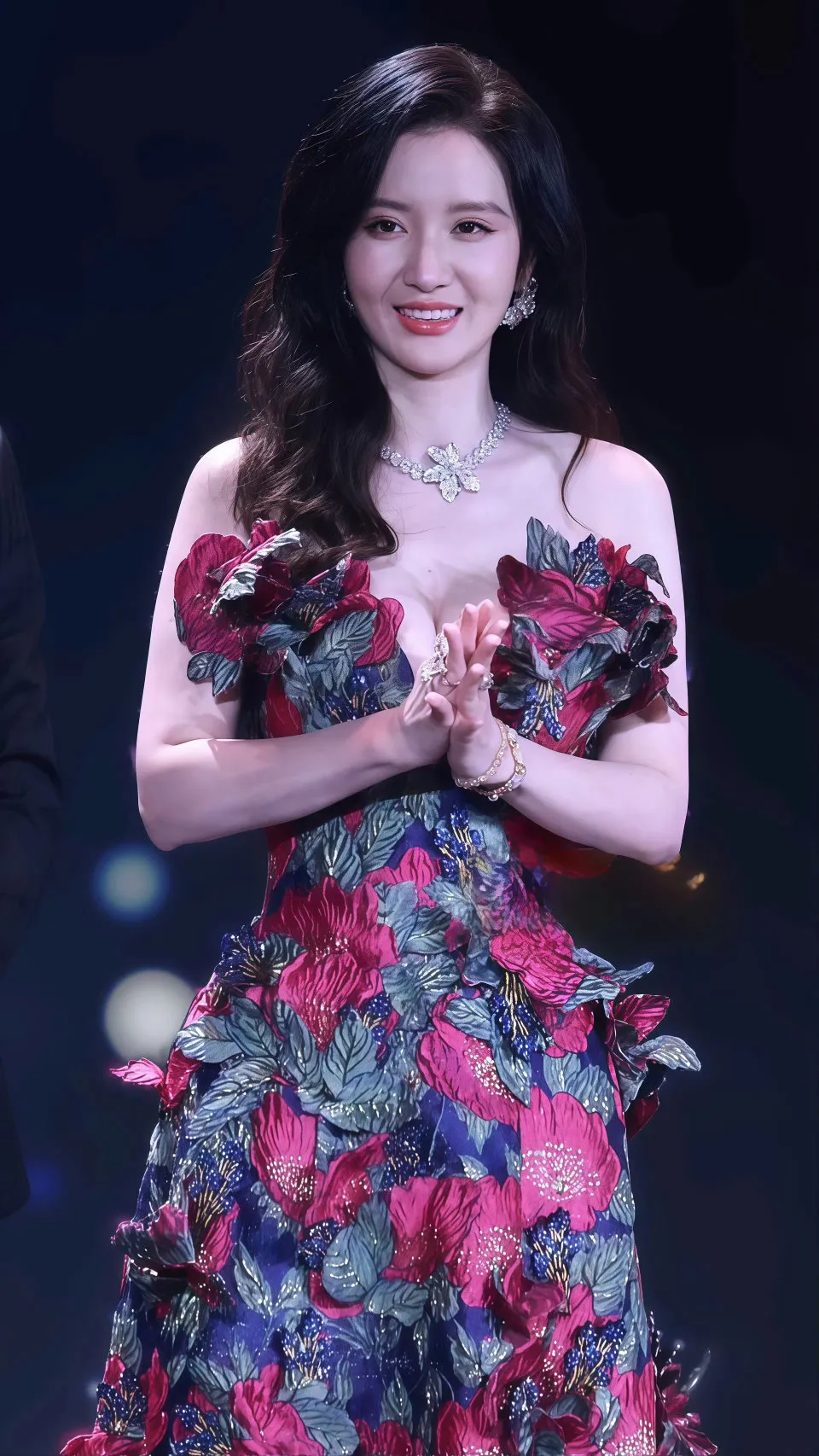 性感女神张萌活动生图插图1