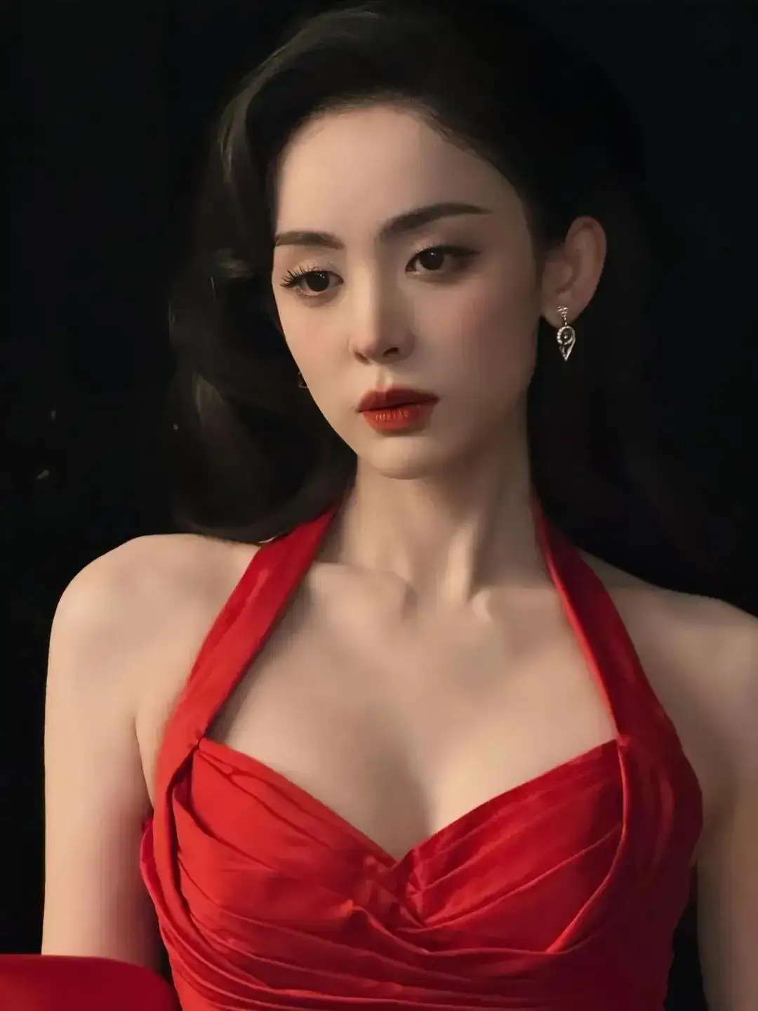 古力娜扎红裙写真插图5