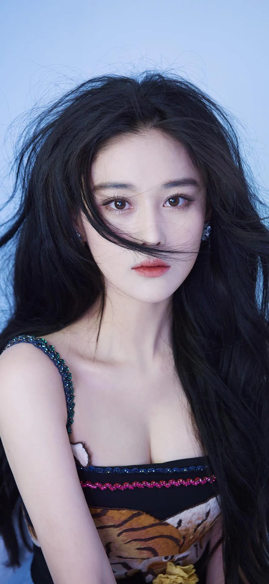 张馨予高清壁纸插图4