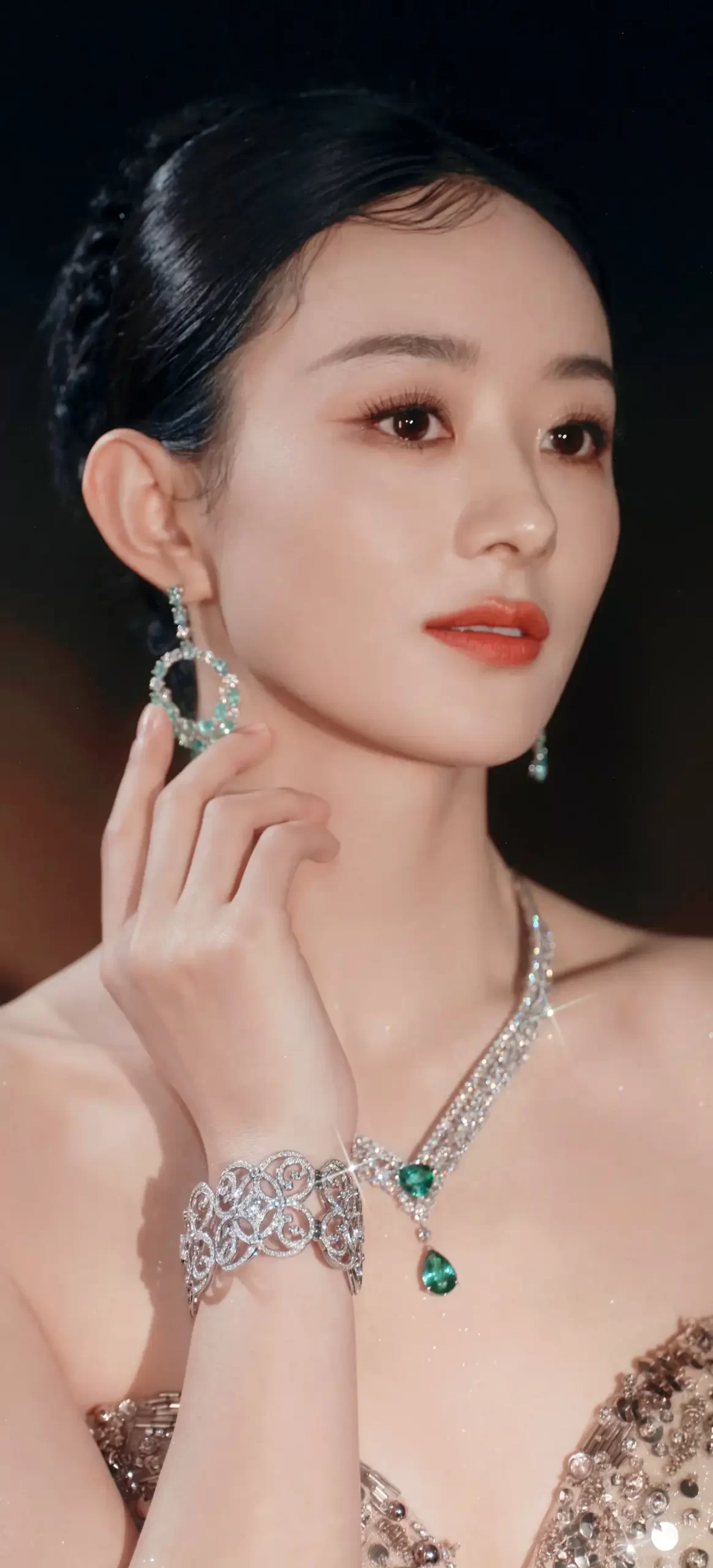 赵丽颖抹胸裙写真插图8