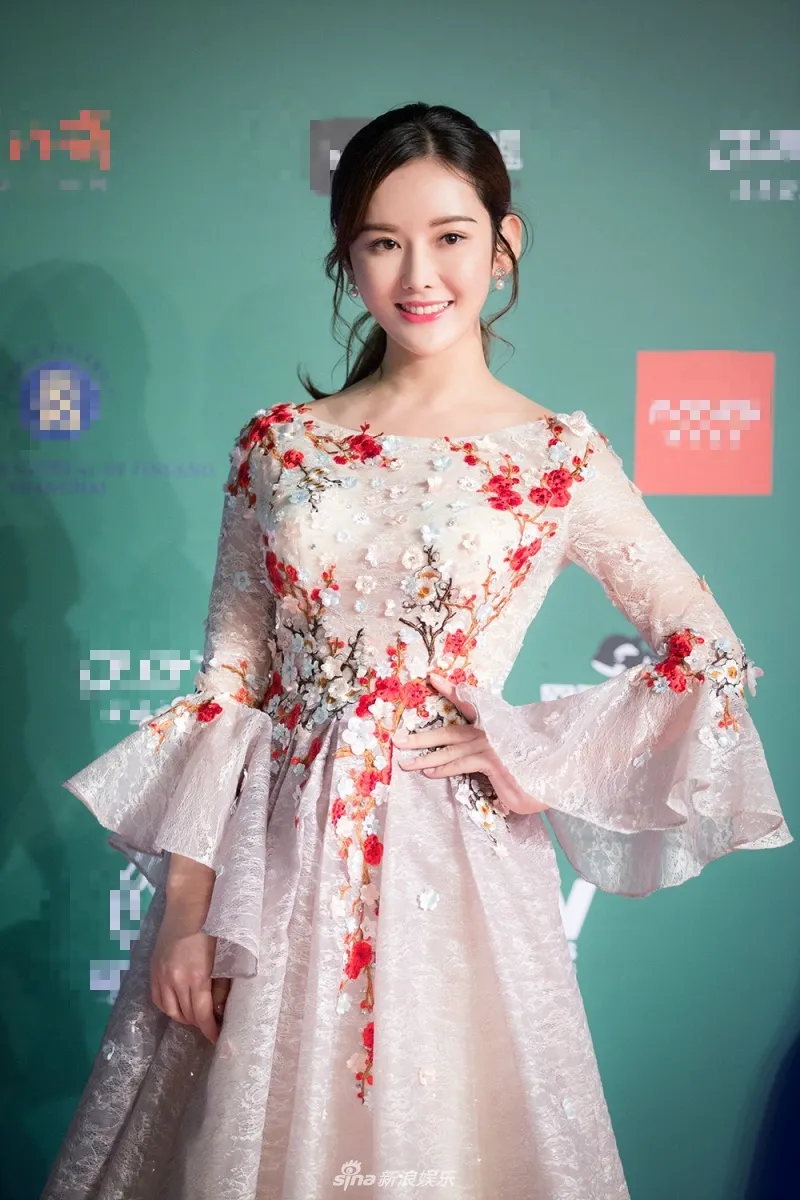 美女演员杨清插图8