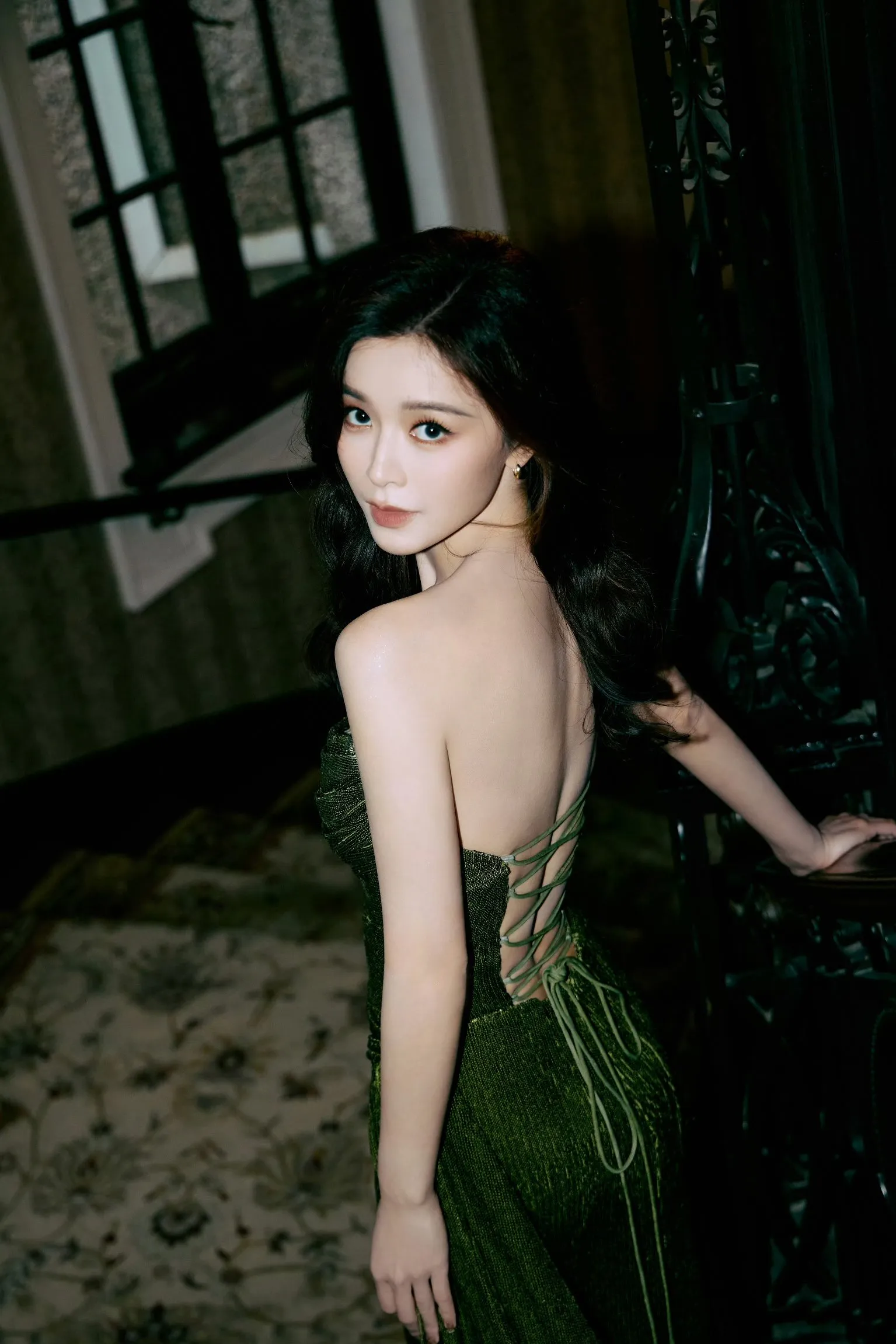 文咏珊美腿写真插图3