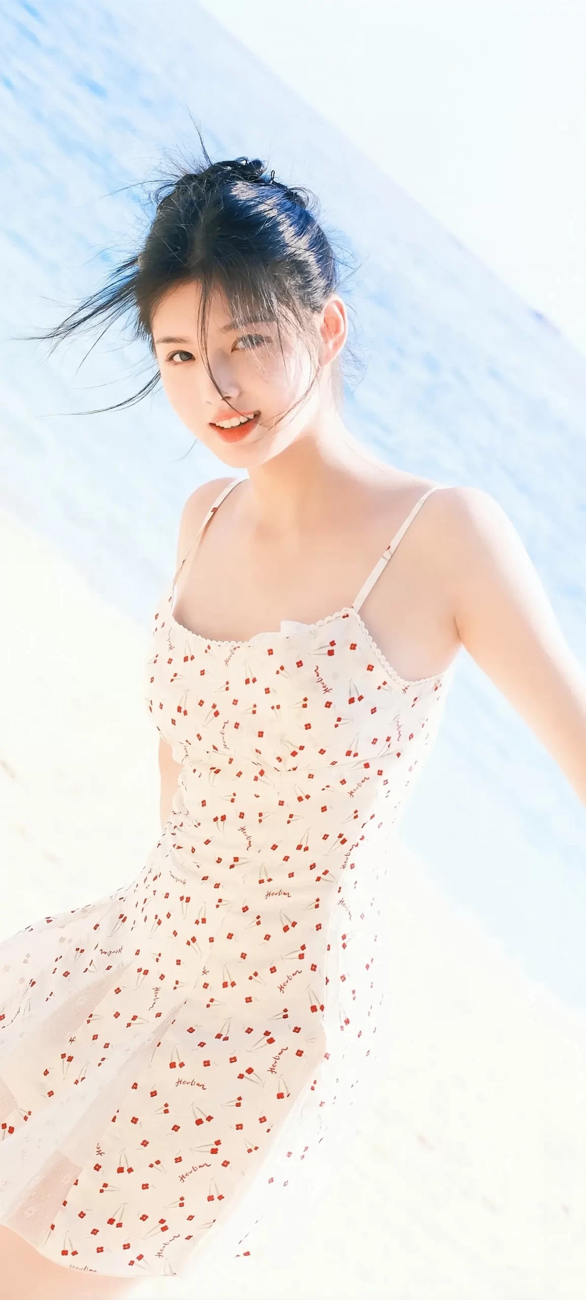 艾米吊带裙写真插图4