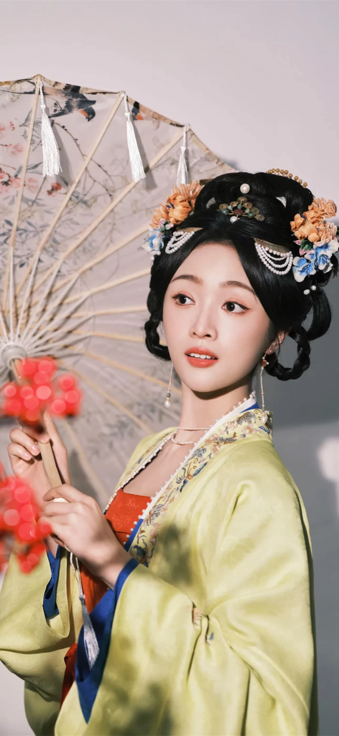 吴宣仪古装写真插图6