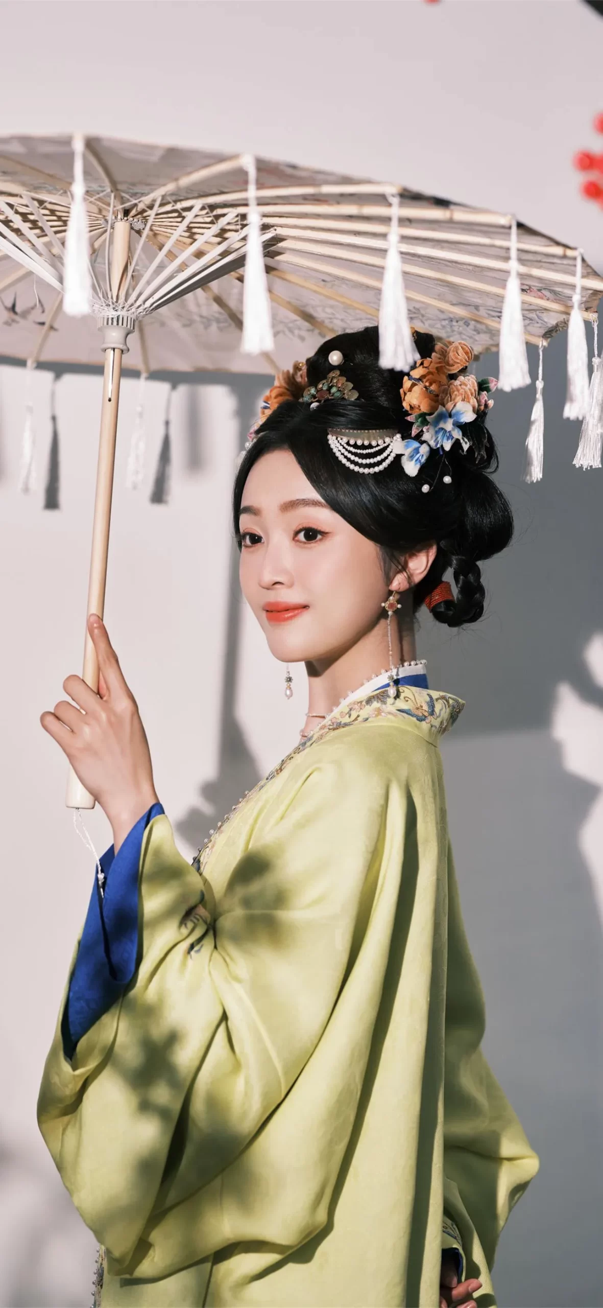 吴宣仪古装写真插图2