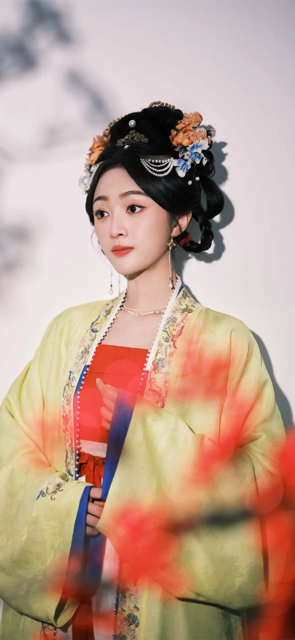 吴宣仪古装写真插图1