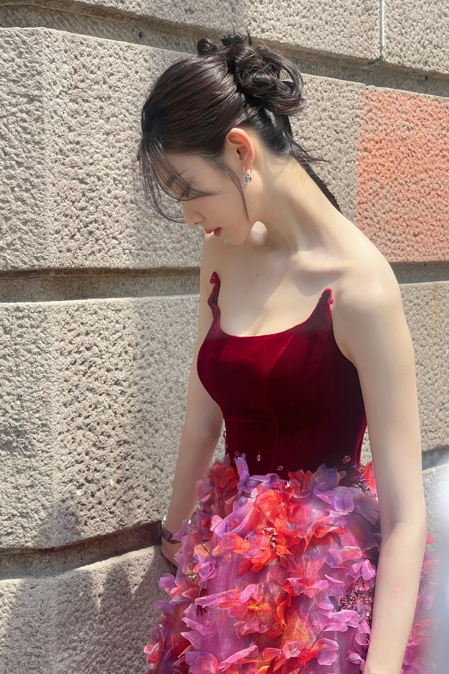 张艺凡写真插图1