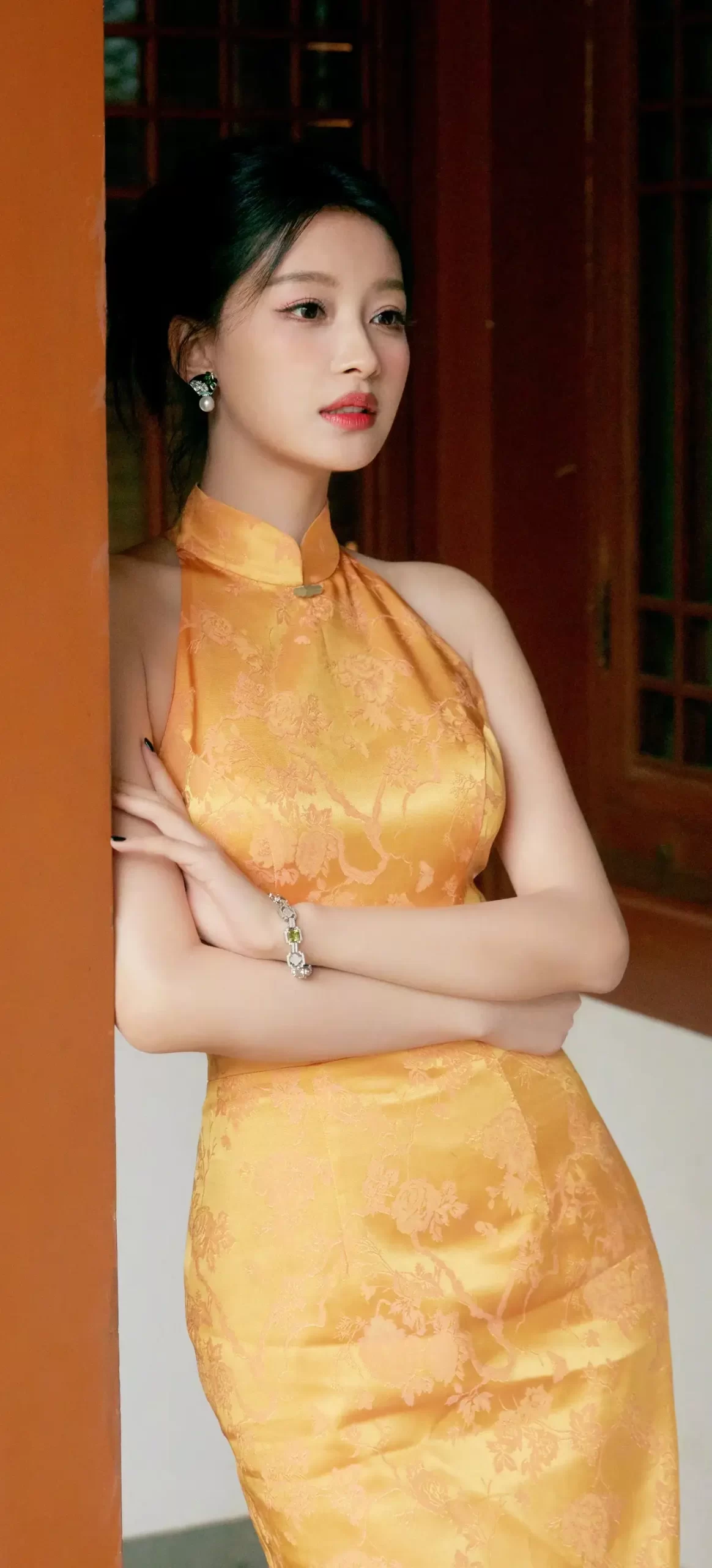 孙怡旗袍写真插图6