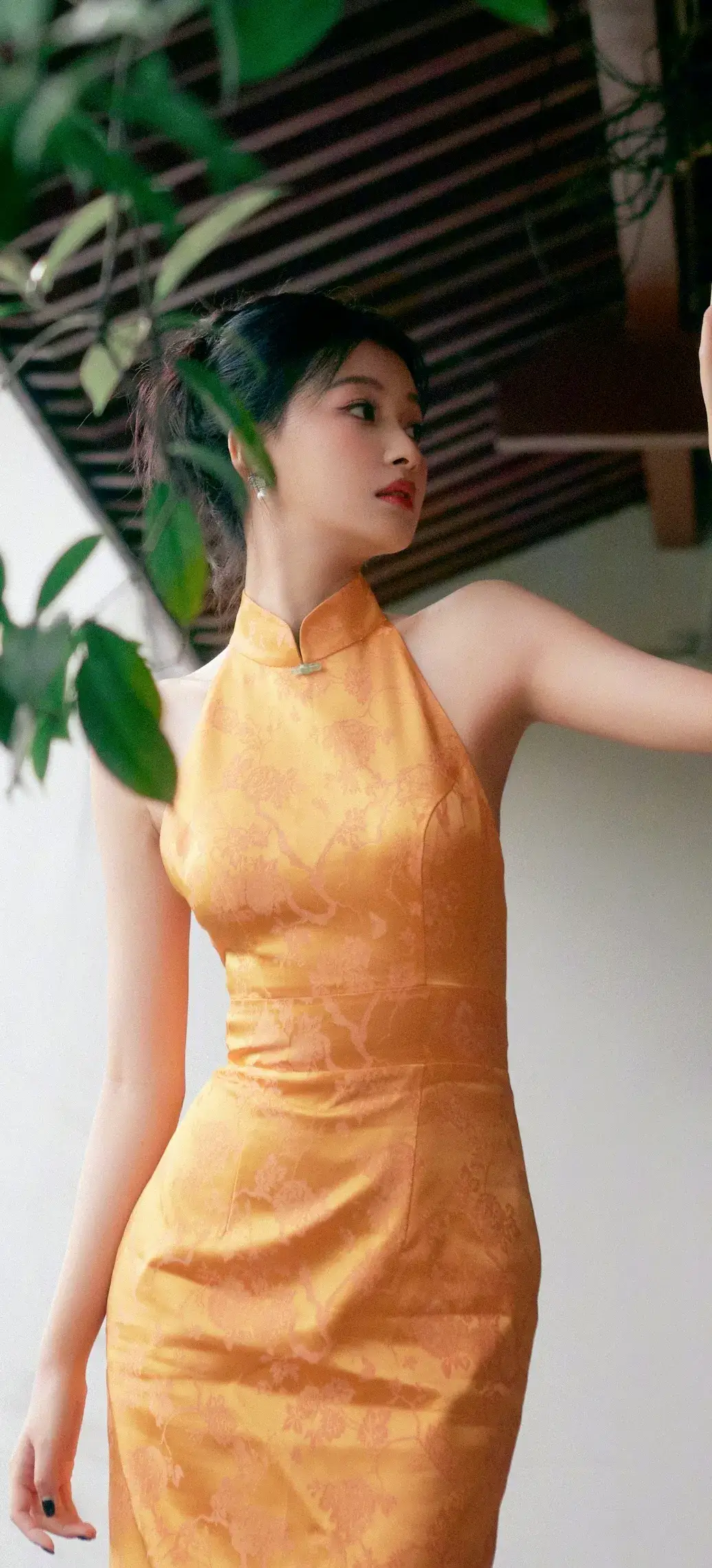 孙怡旗袍写真插图1